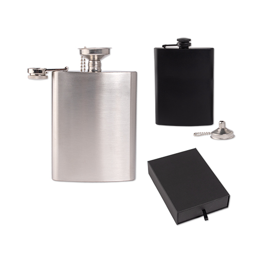 Picture of 8 Oz. Oakhurst Flask and Funnel Gift Set