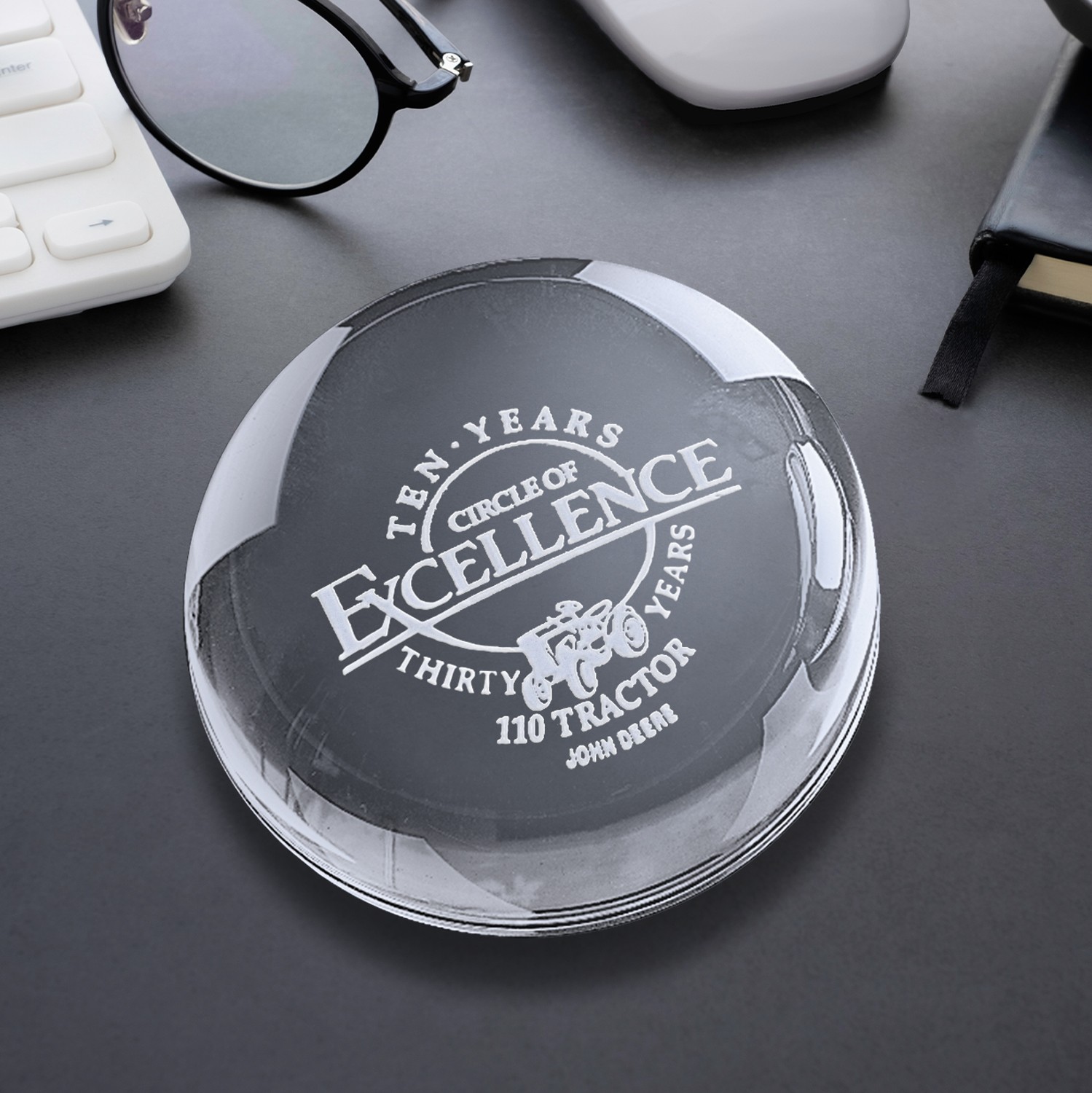 Picture of Dome Paperweight 3-1/2" Dia.
