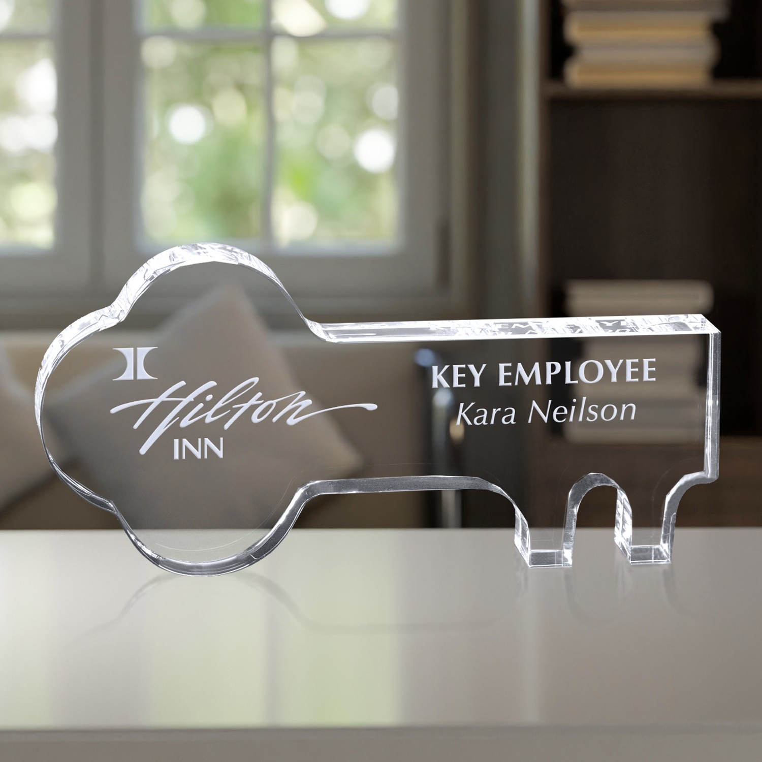Picture of Crystal Key 6" W