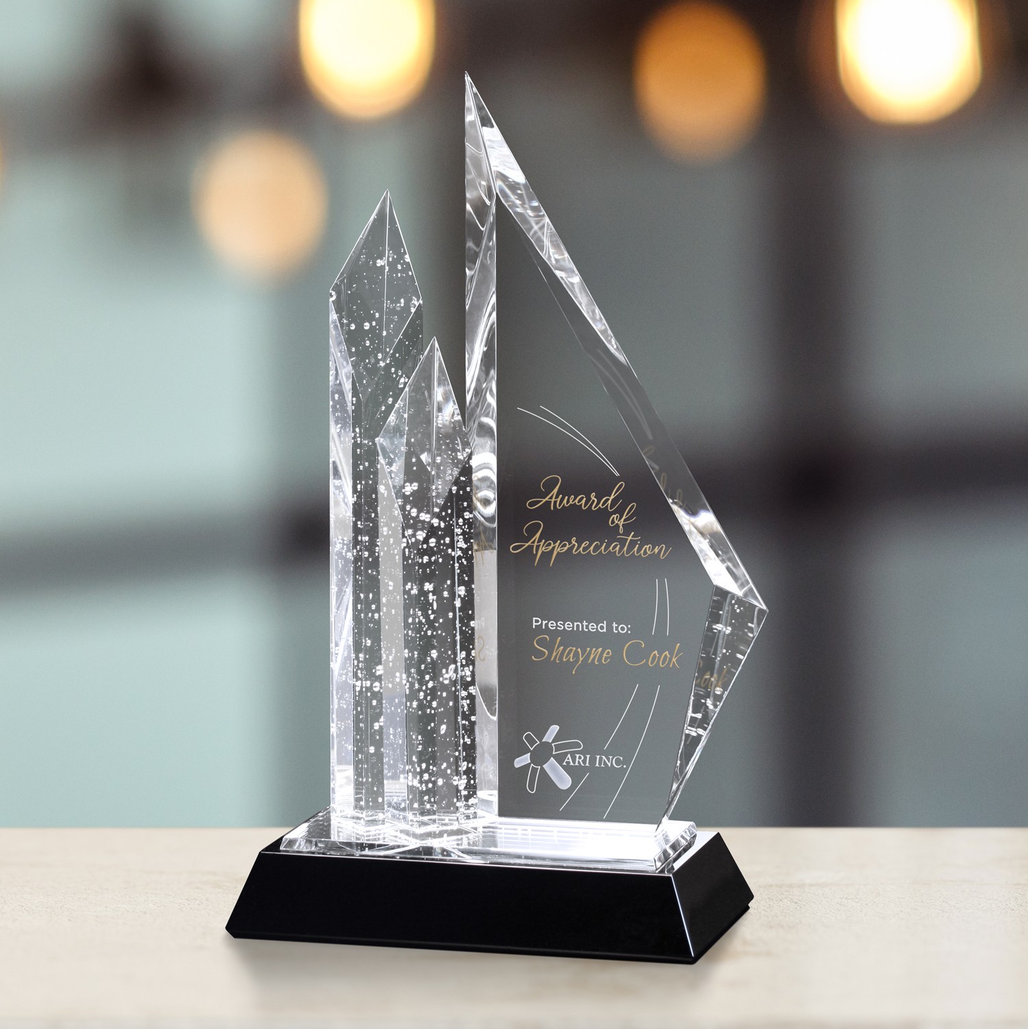 Picture of Valencia Award 13-1/2"