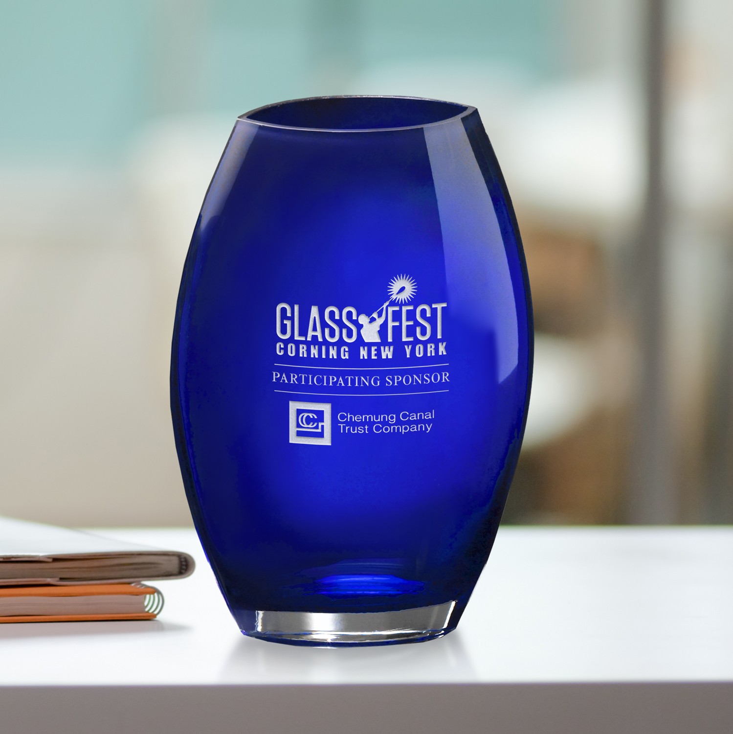Picture of Cobalt Oval Vase 8-1/2"