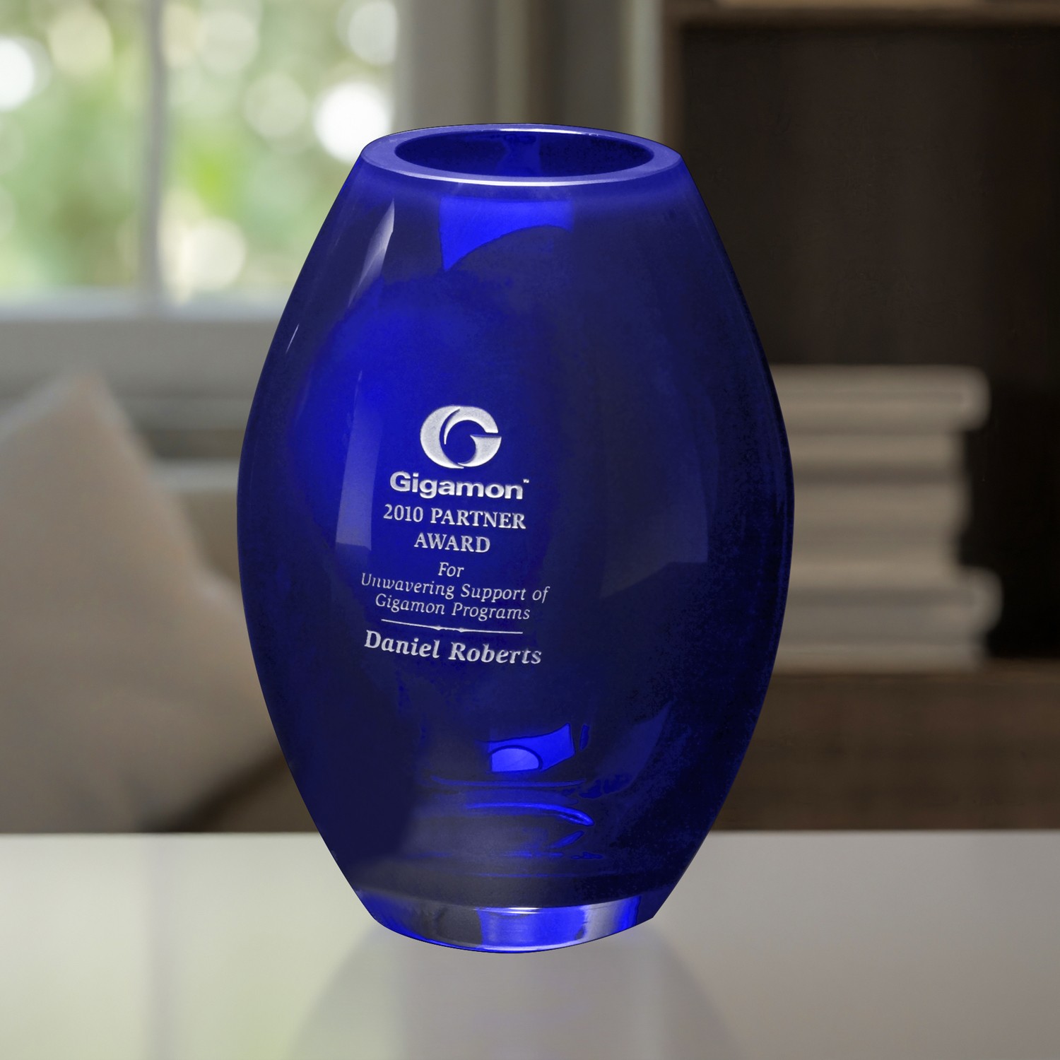 Picture of Cobalt Barrel Vase 8-1/2"