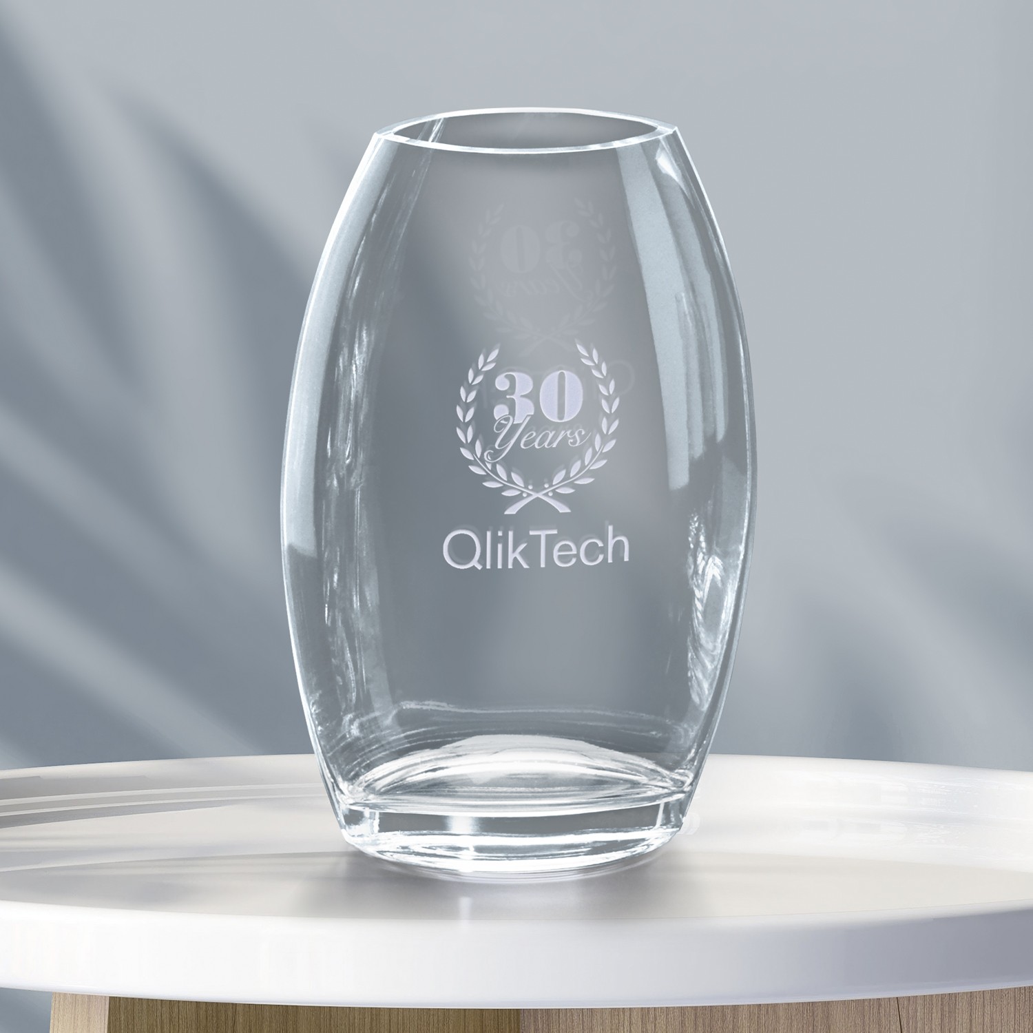 Picture of Clear Oval Vase 12"