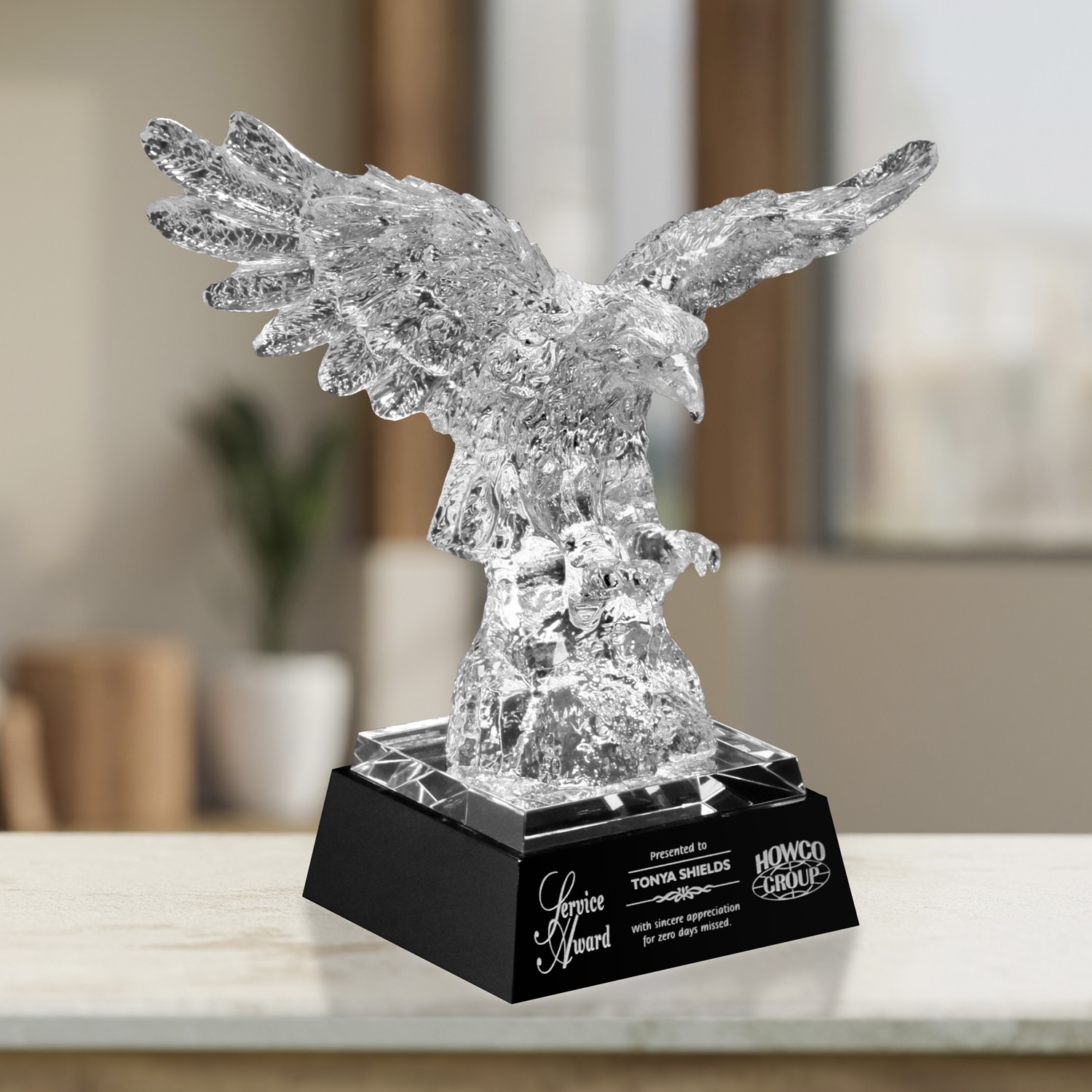 Picture of Majestic Eagle 12"
