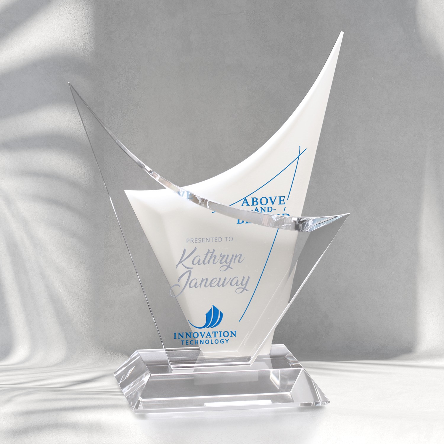 Picture of Voyager Award 11-3/4"