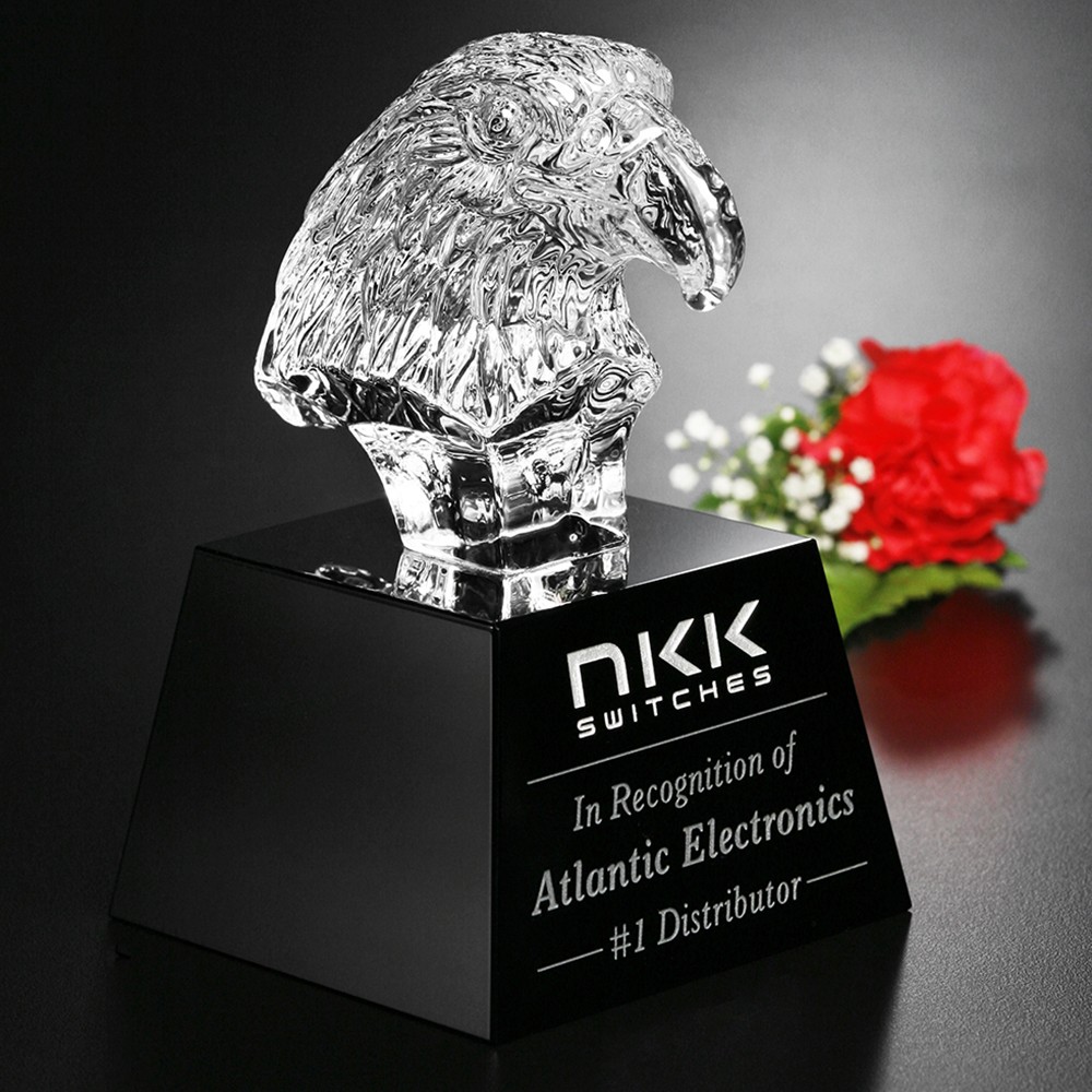 Picture of Crystal Eagle Head on Black Base 6"