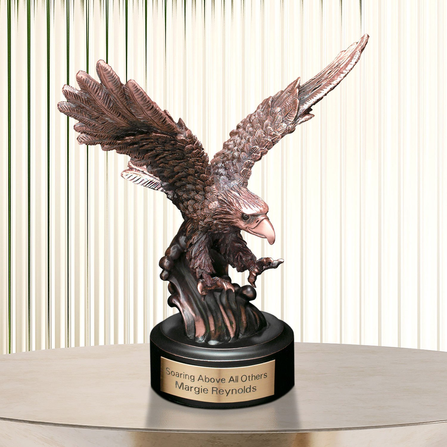 Picture of Landing Eagle 7"