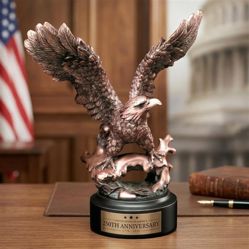Picture of Perched Eagle 7-1/2"