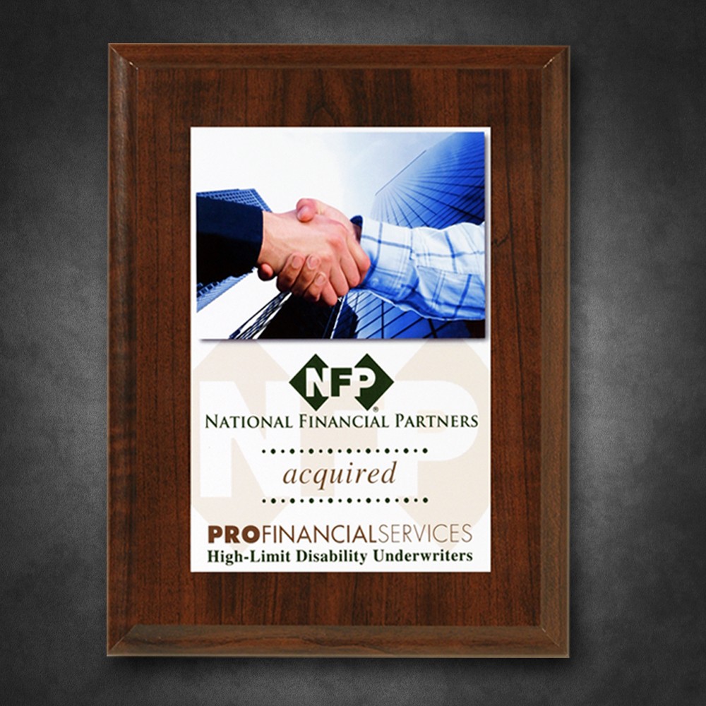 Picture of Econo Cherry Plaque 6" x 8" with Sublimated Plate