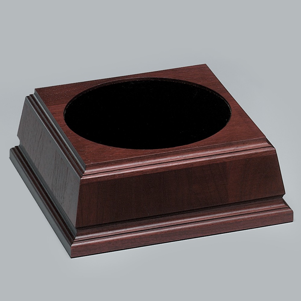 Picture of Royal Finish Base 7-3/4" W