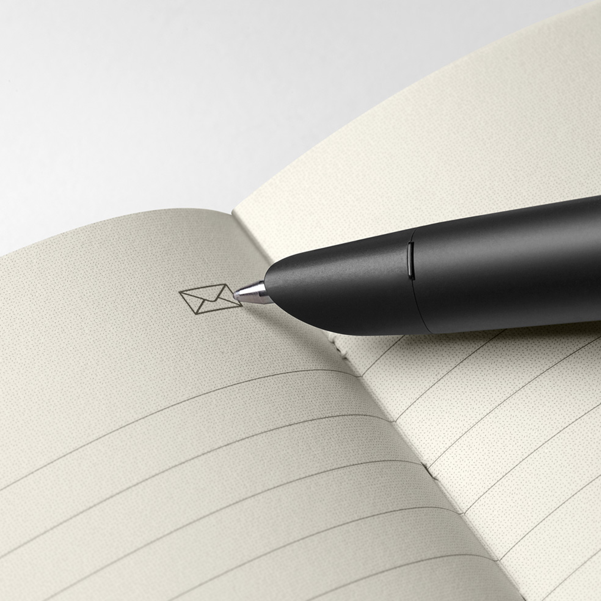 Picture of Moleskine Smart Writing Set - Ruled Large - Black
