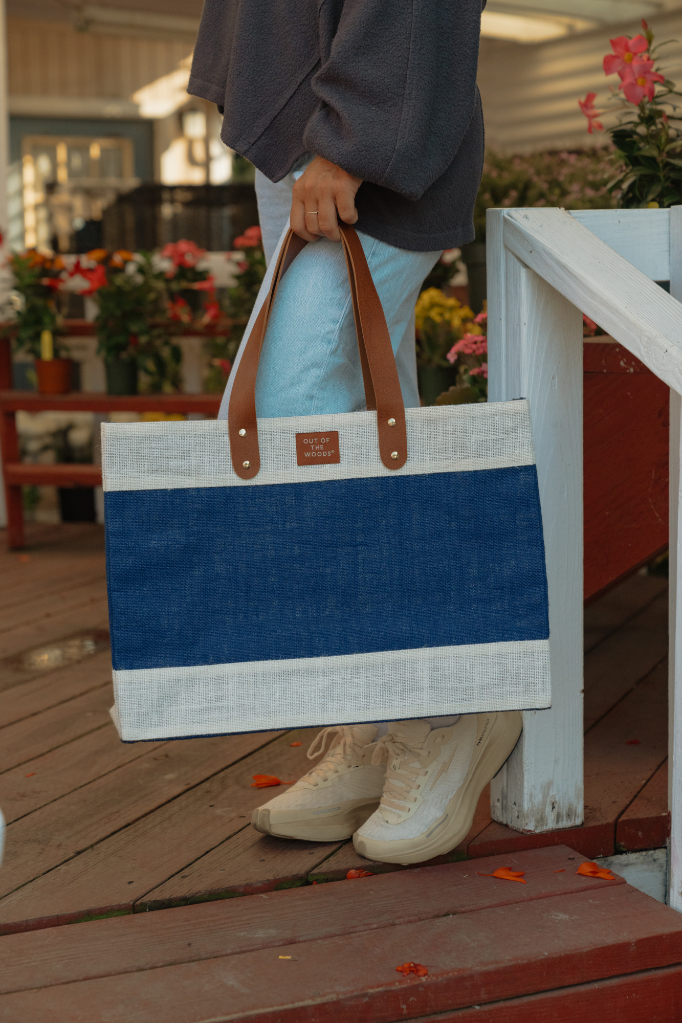 Picture of Out of the Woods Jute Market Tote - Navy Blue