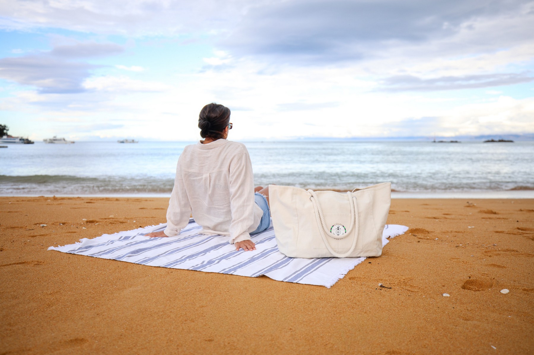 Picture of Bayside Boat Bag & Towel Set - Natural
