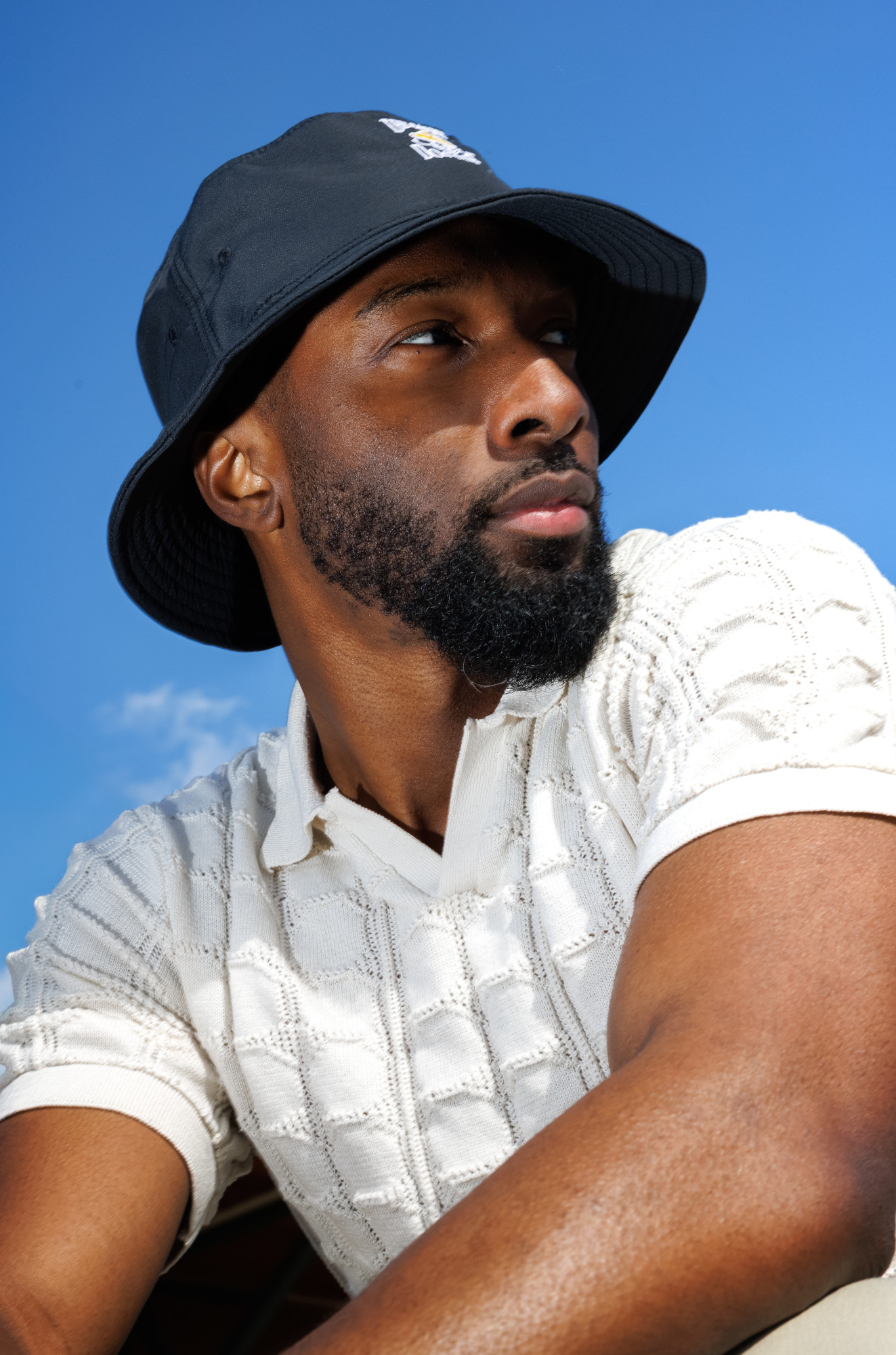 Picture of Ahead Stow Bucket Hat - Black
