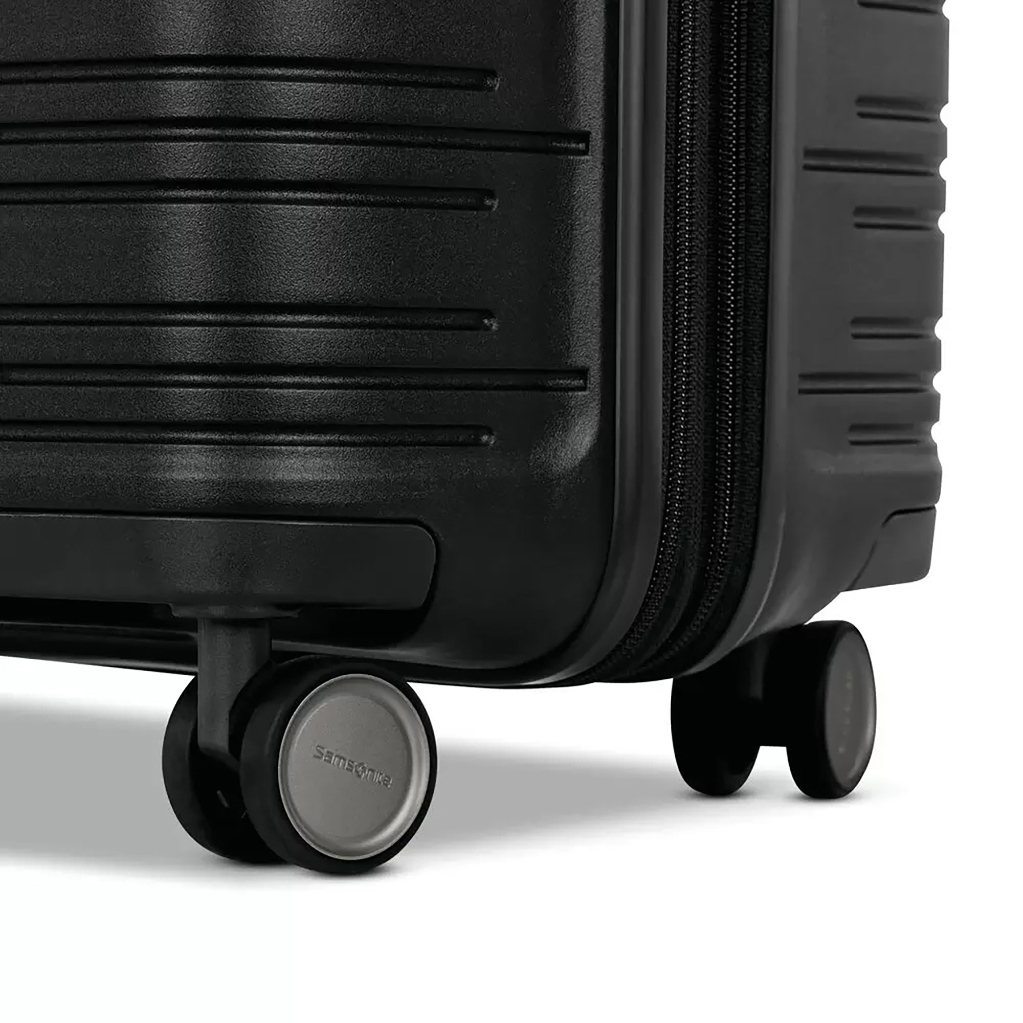 Picture of Samsonite Elevation Plus Carry-On Spinner - Black