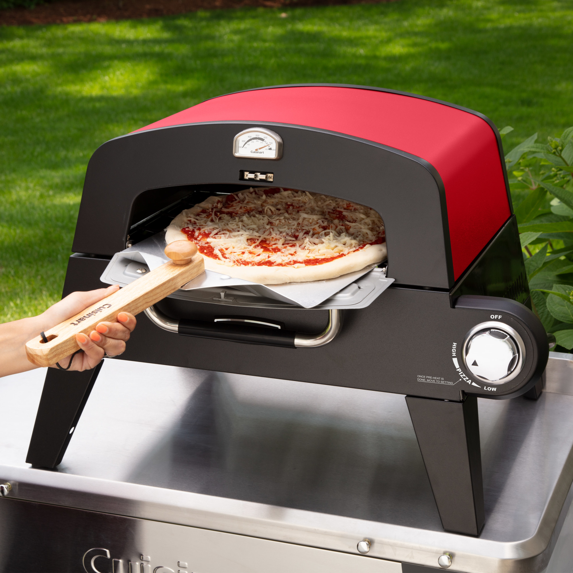 Picture of Cuisinart Outdoors Pizza Oven - Black-Red