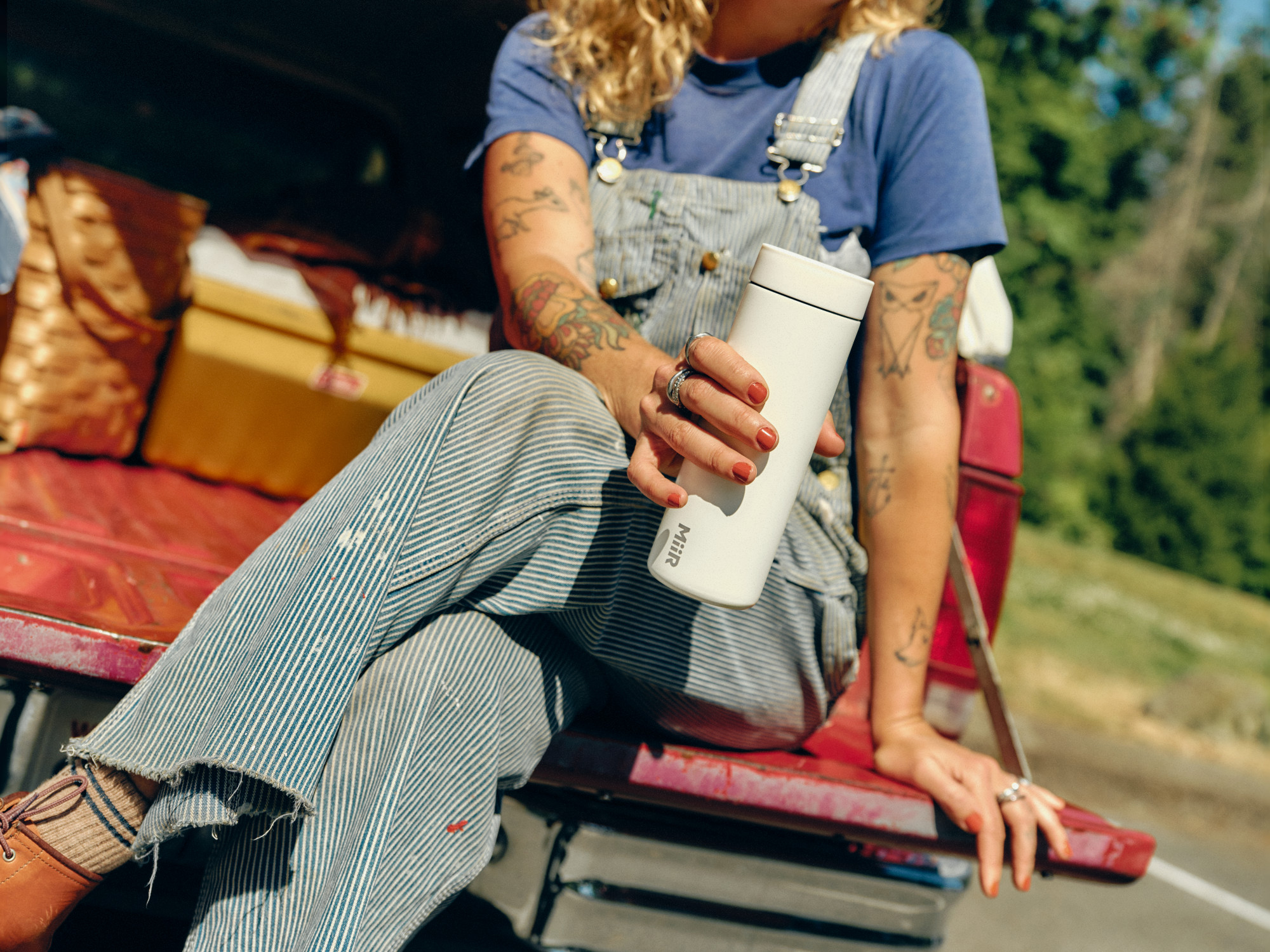 Picture of MiiR Vacuum Insulated 360 Traveler - 16 Oz. - White Powder