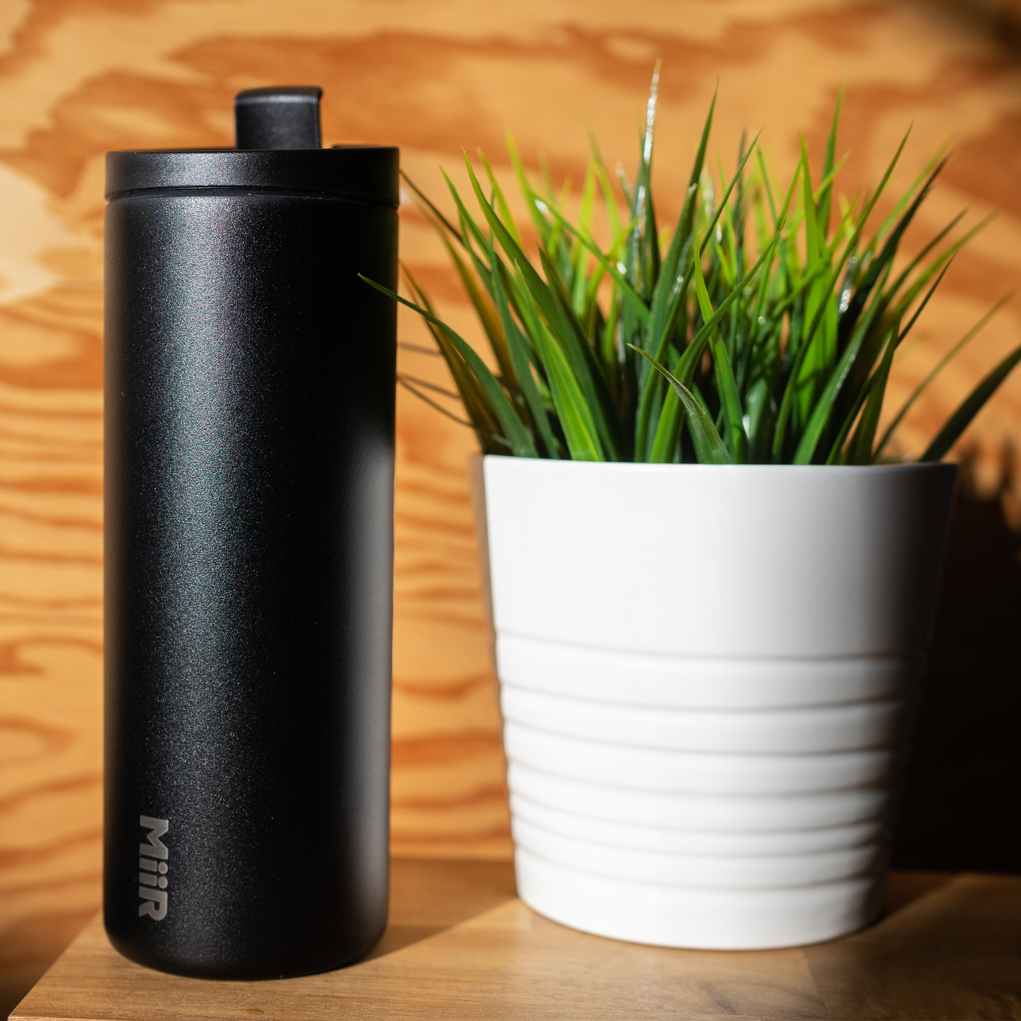 Picture of MiiR Vacuum Insulated Travel Tumbler - 16 Oz. - Black Powder