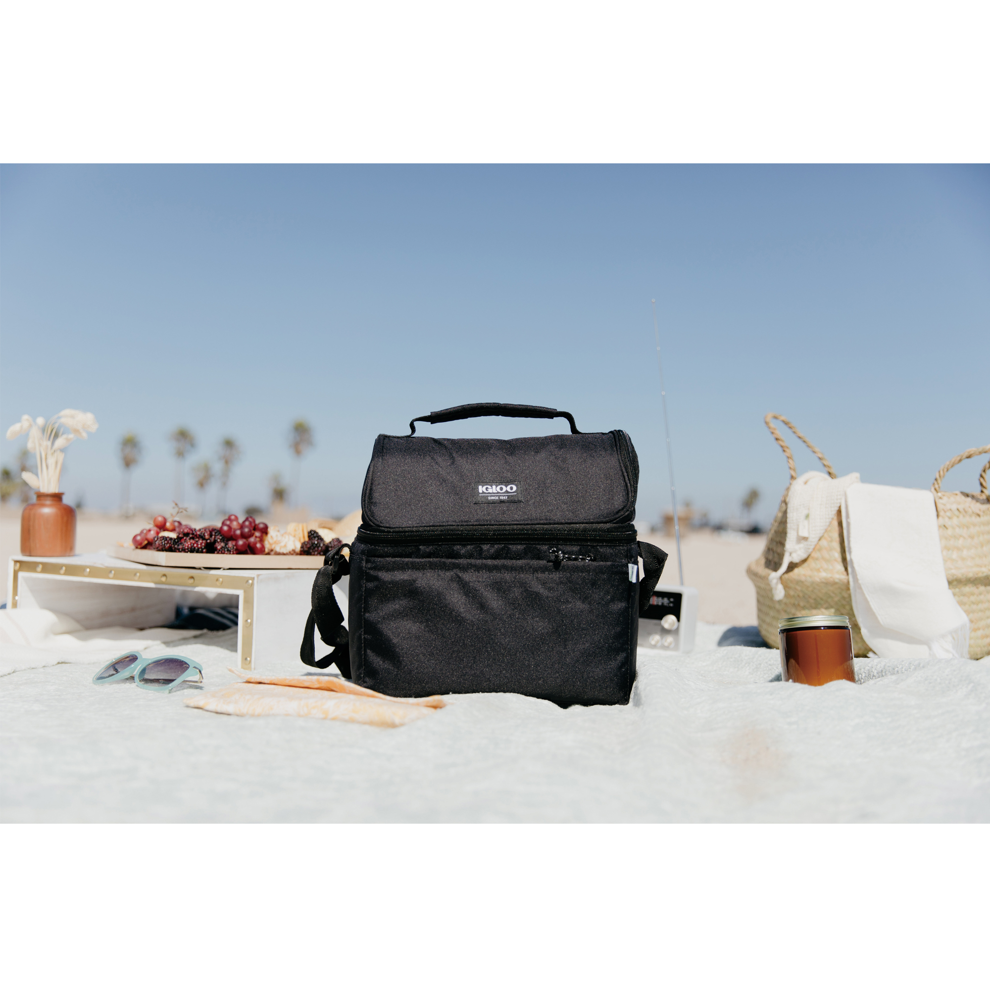 Picture of Igloo REPREVE Lunch Pail Cooler - Black