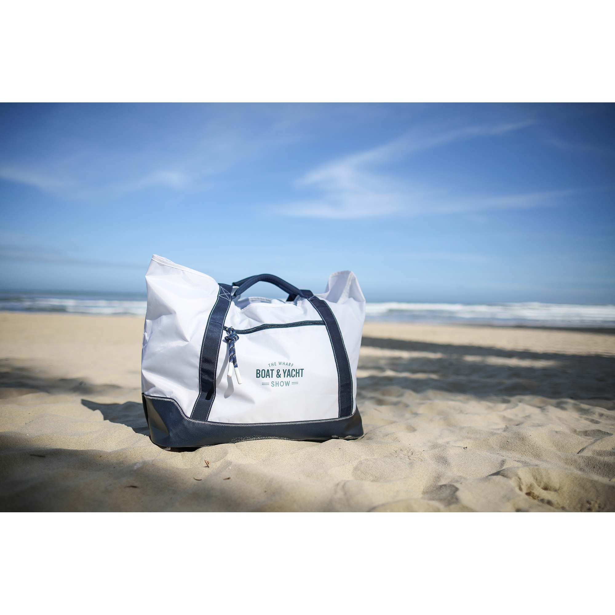 Picture of Harborside XL Boat Bag - White
