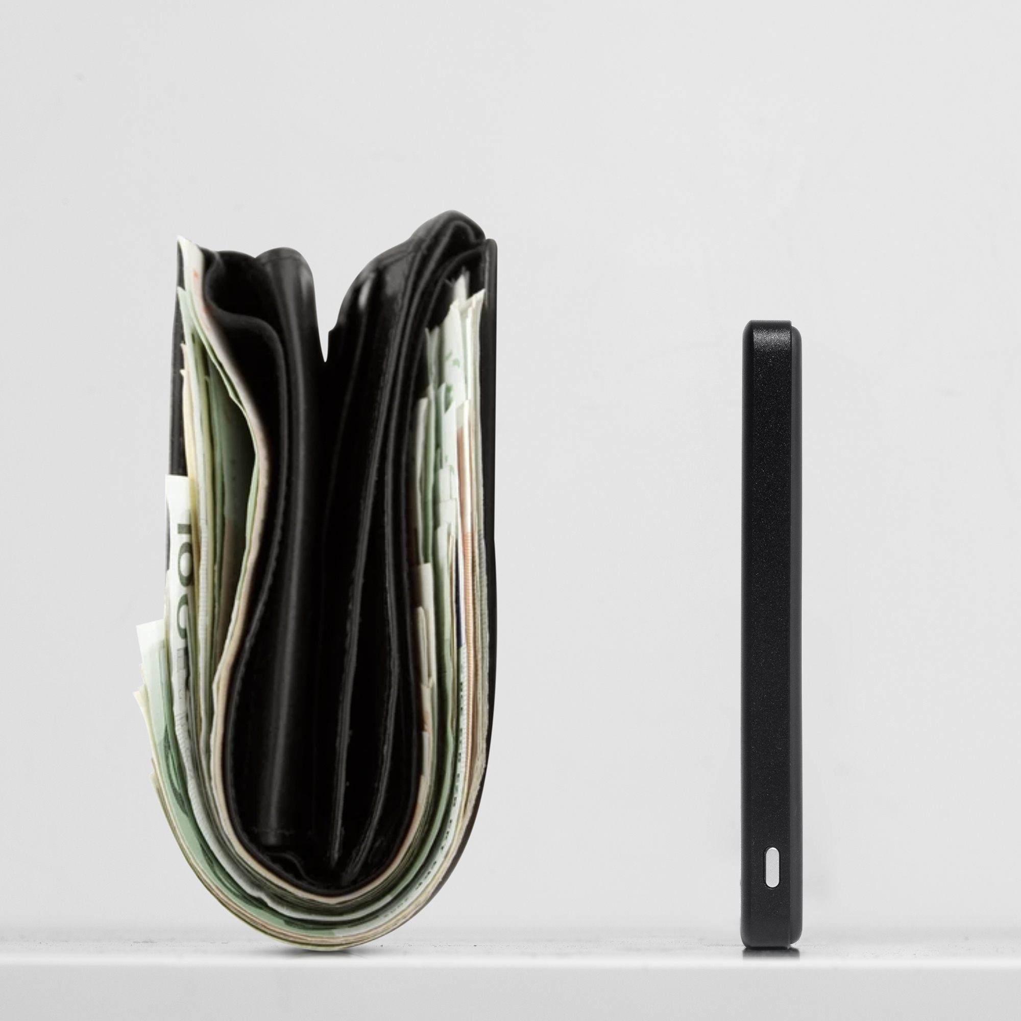 Picture of Native Union Active Power Bank 5000mAh - Black