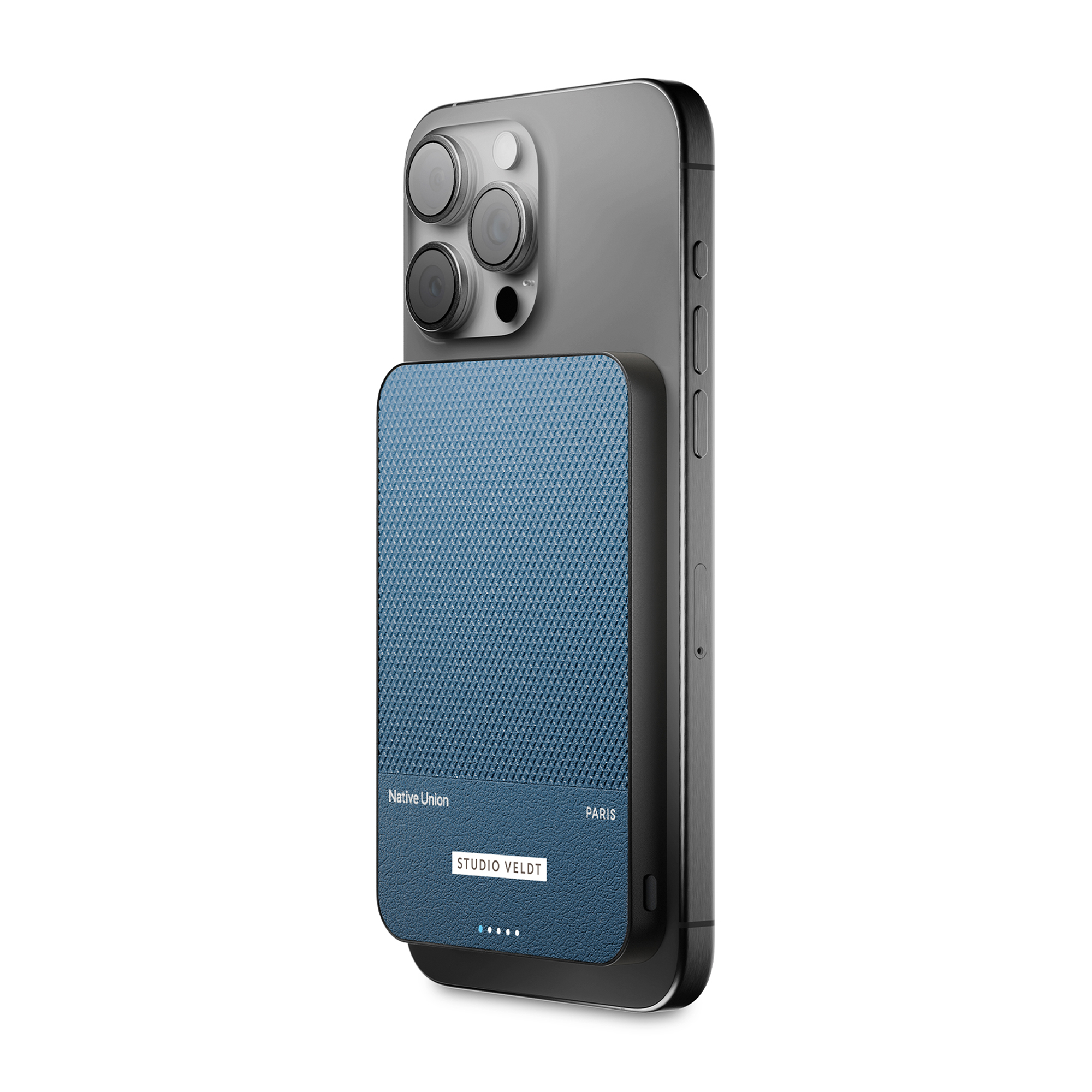 Picture of Native Union (RE)Classic Magnetic Power Bank 5000mAh - Navy