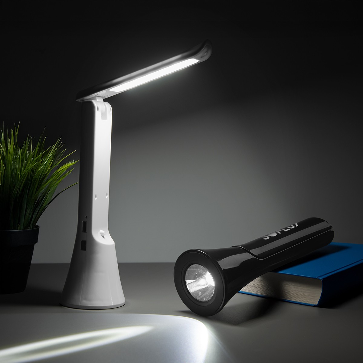 Picture of 2-in-1 Rechargeable Flashlight And Lamp