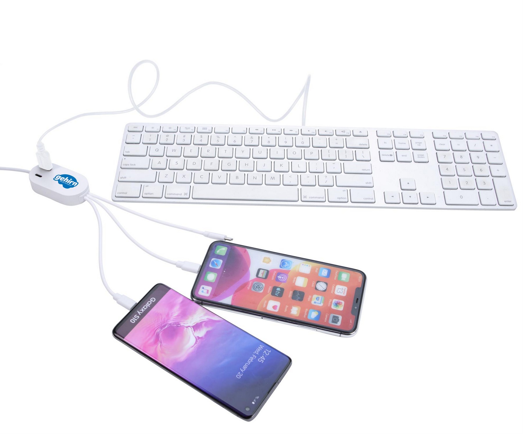 Picture of Good Value™ DualLink Charging Cable 2A with USB Hub