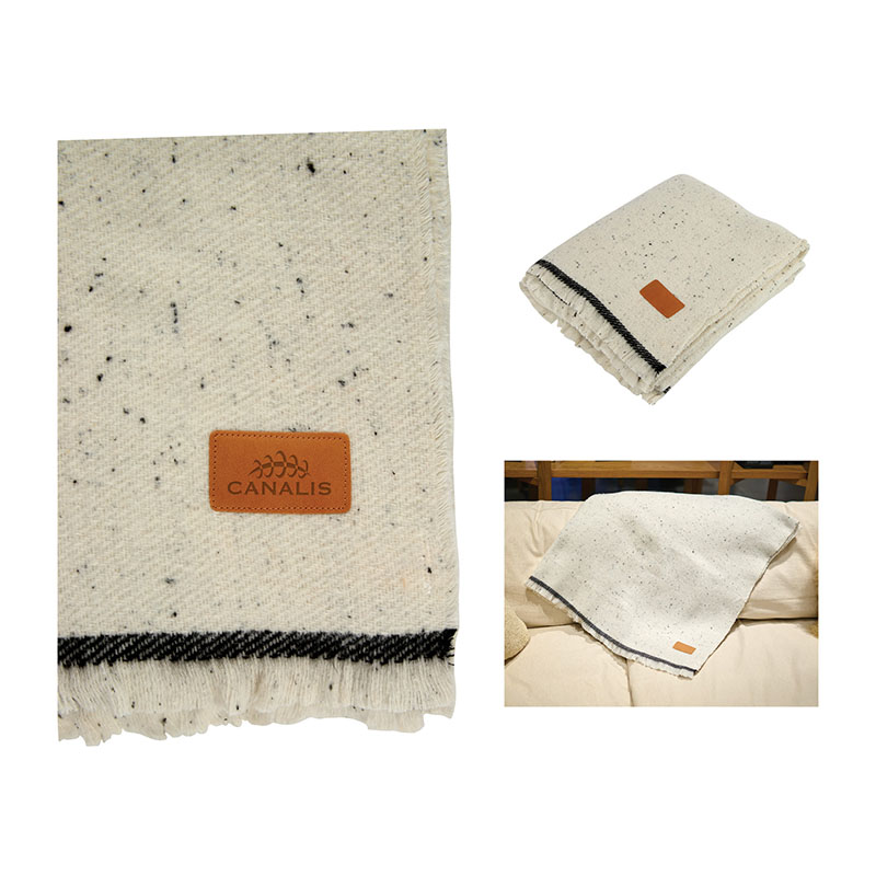 Picture of La Cruces Woven Linework Throw Blanket