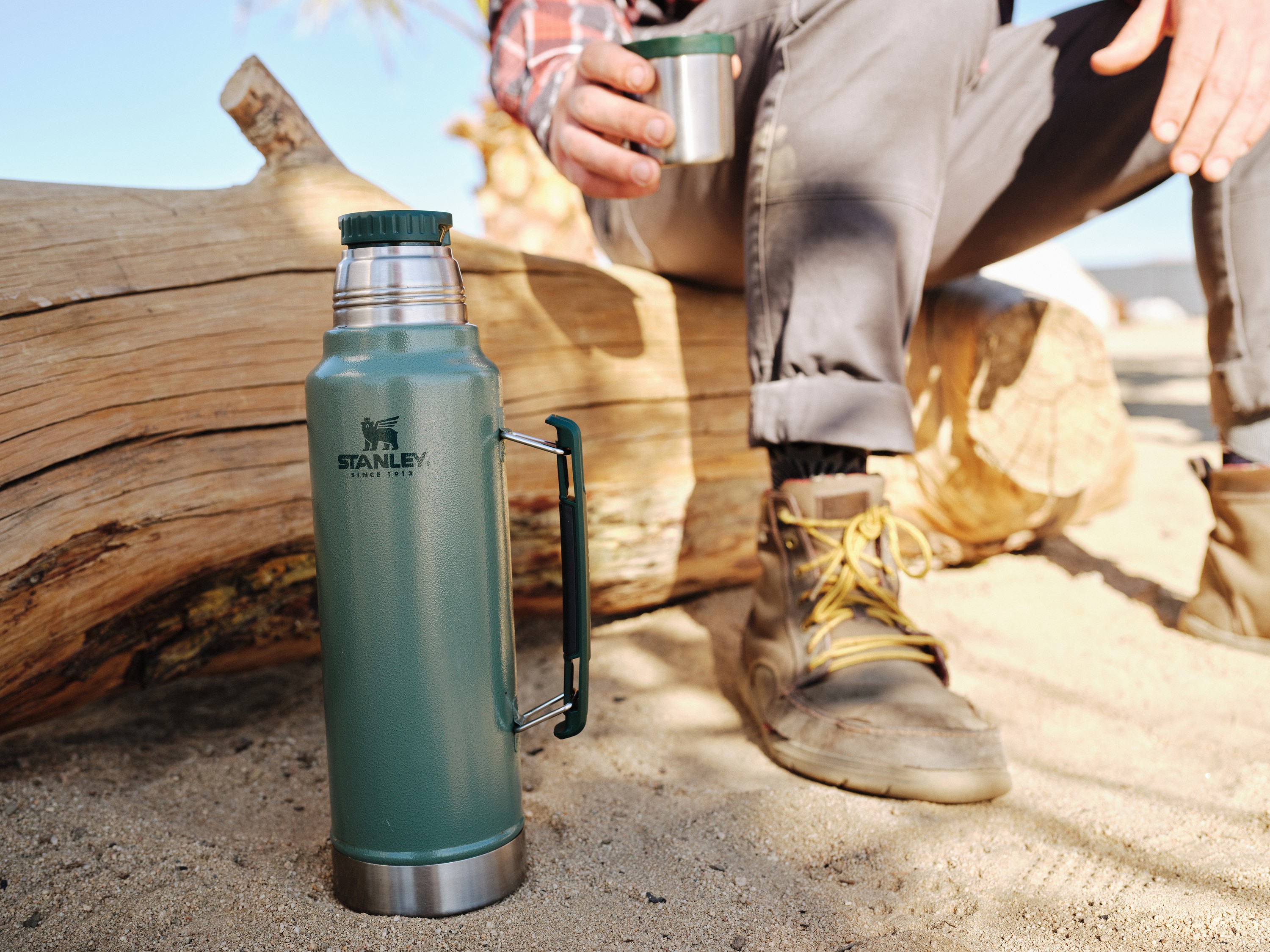 Picture of Stanley Legendary Classic Bottle 48 oz