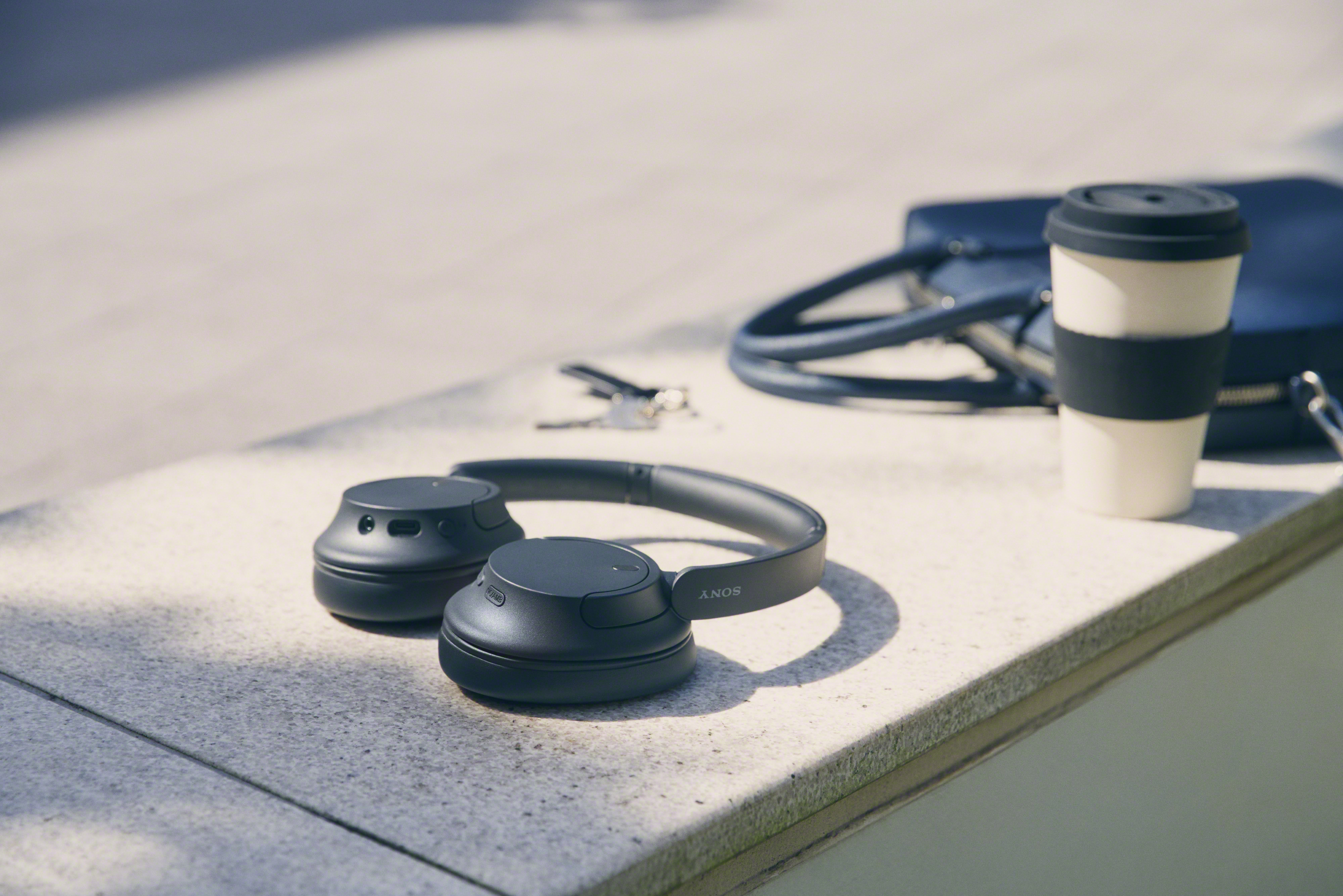 Picture of Sony WH-CH720N Wireless Noise Canceling Headphones