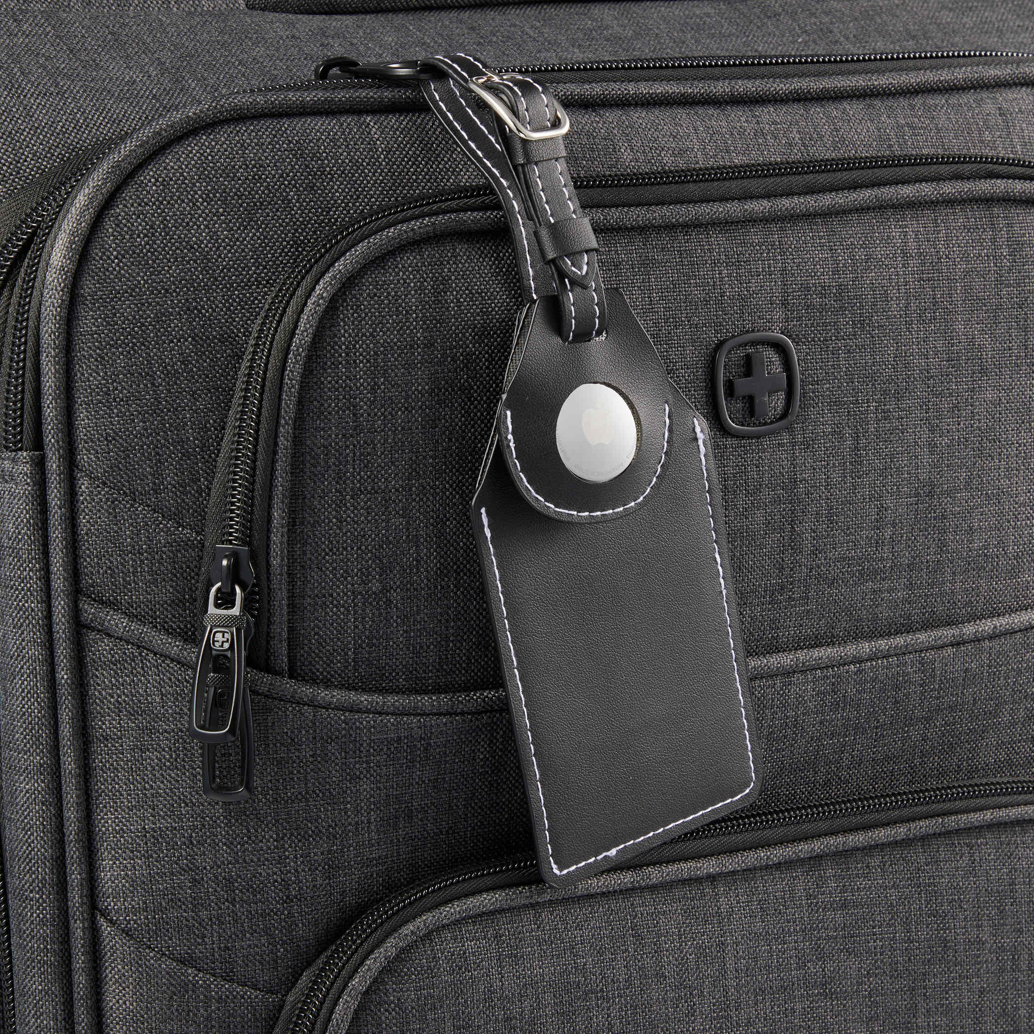 Picture of Wander & Roam Luggage Tag w/ Air Tag Holder