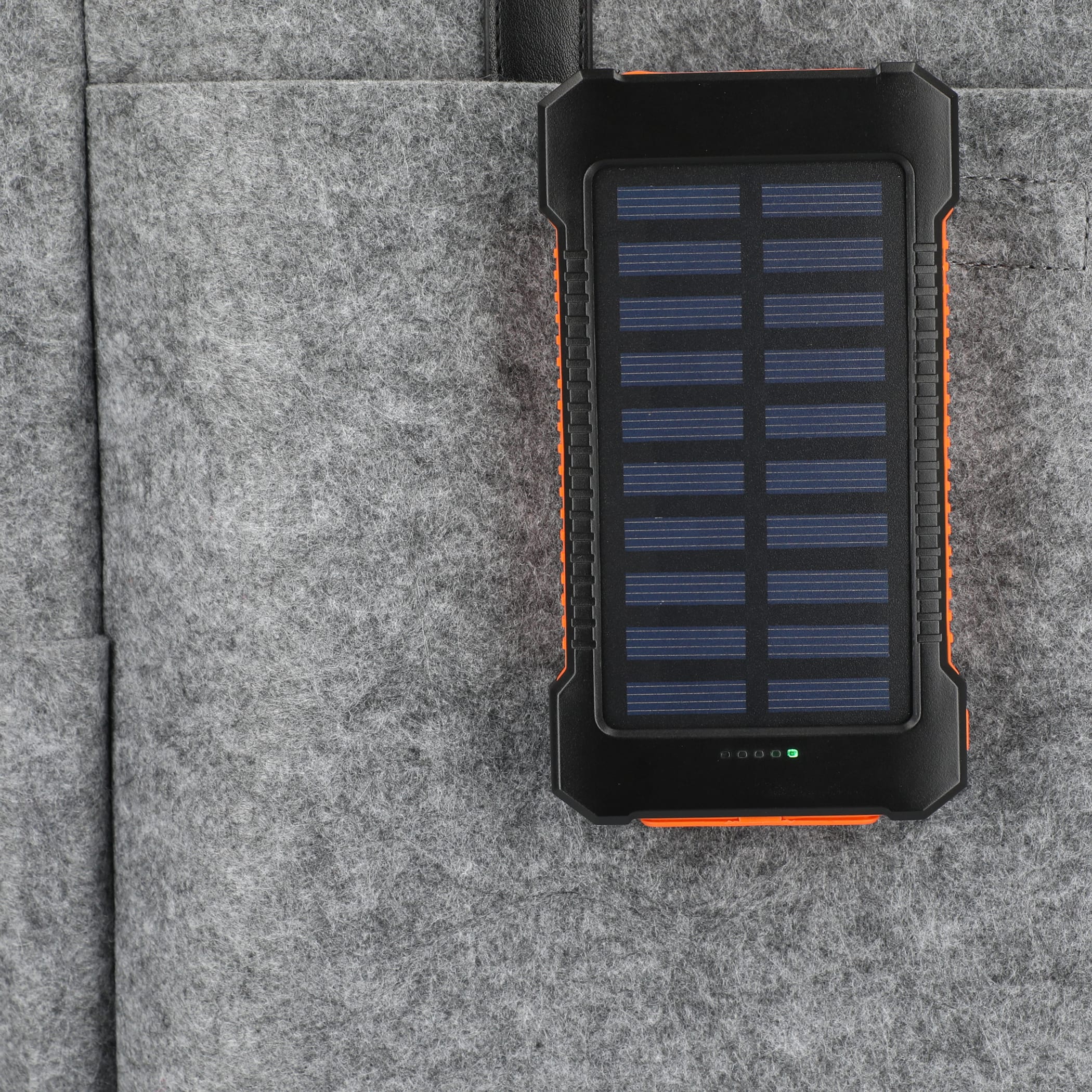 Picture of Helio 5000 mAh Solar Power Bank