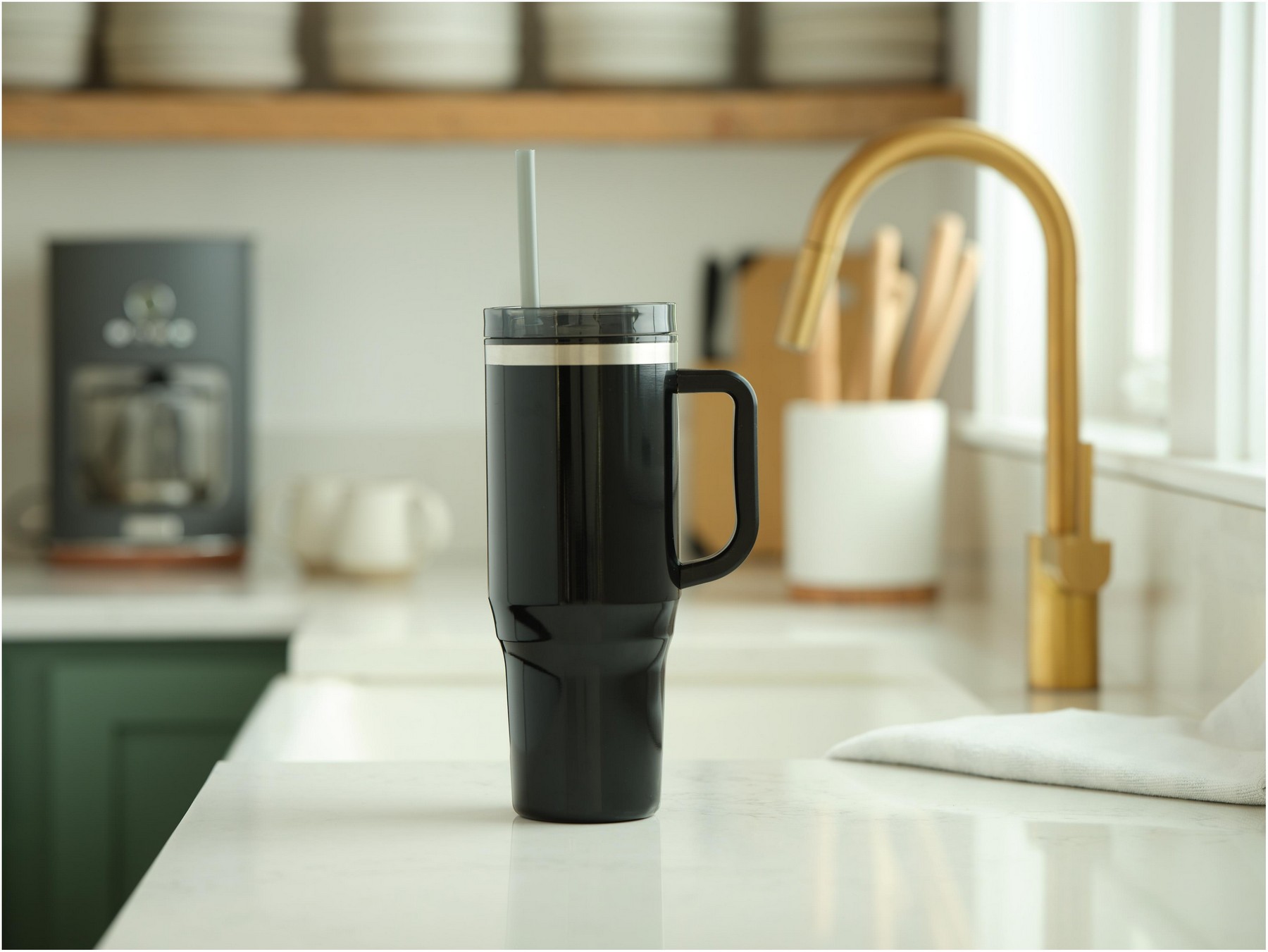Picture of Thor 40 oz Eco-Friendly Straw Tumbler