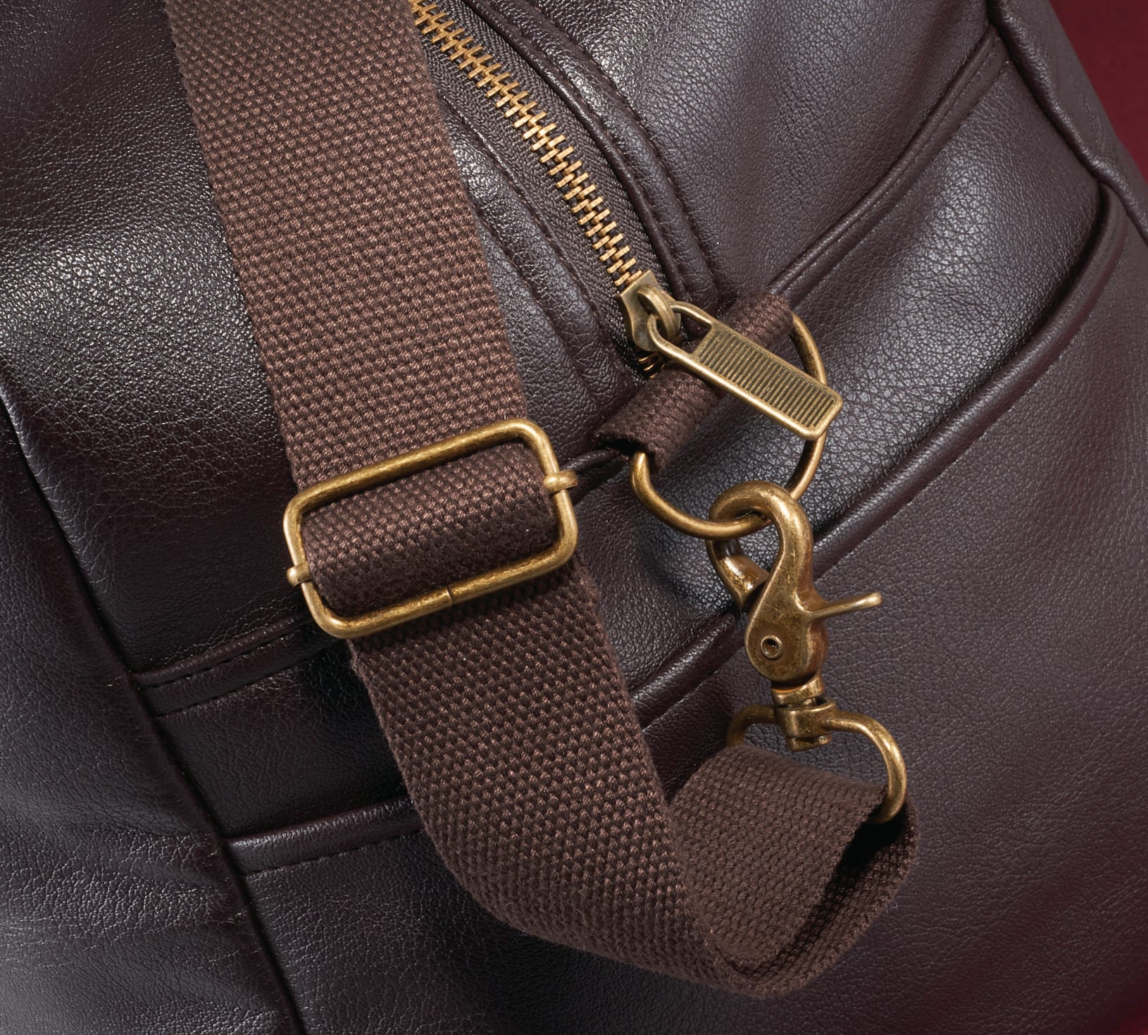 Picture of Oxford 20'' Weekender Duffle Bag