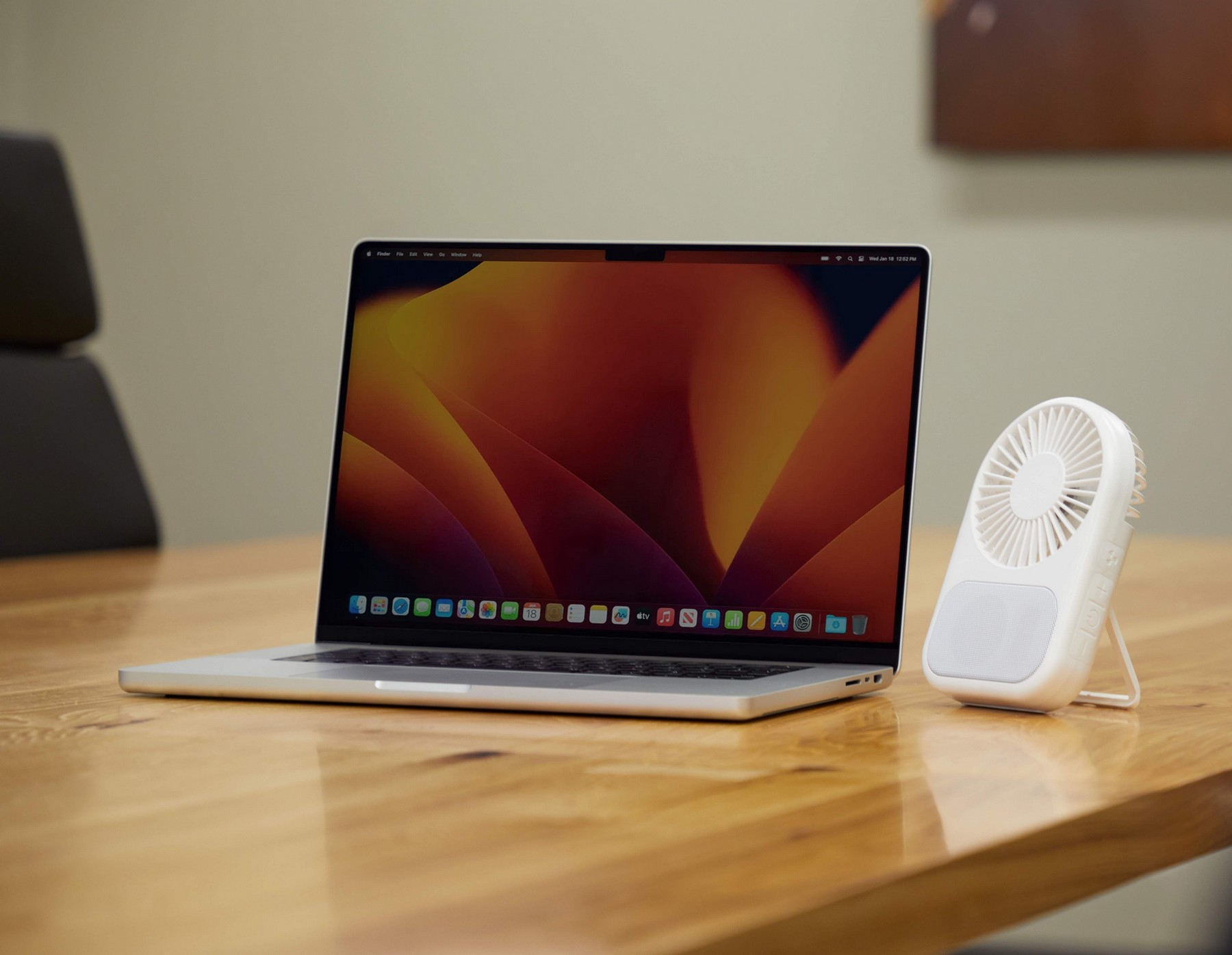 Picture of Audio Breeze Desktop Fan with Bluetooth Speaker