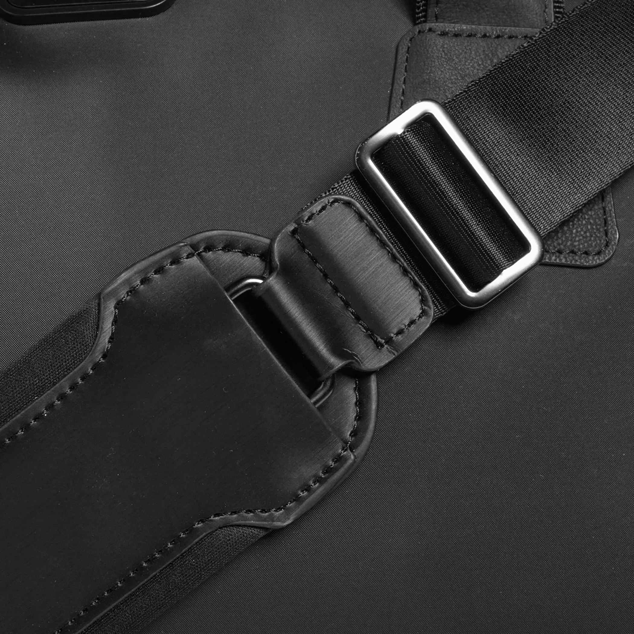 Picture of STITCH® Ultimate Garment Bag