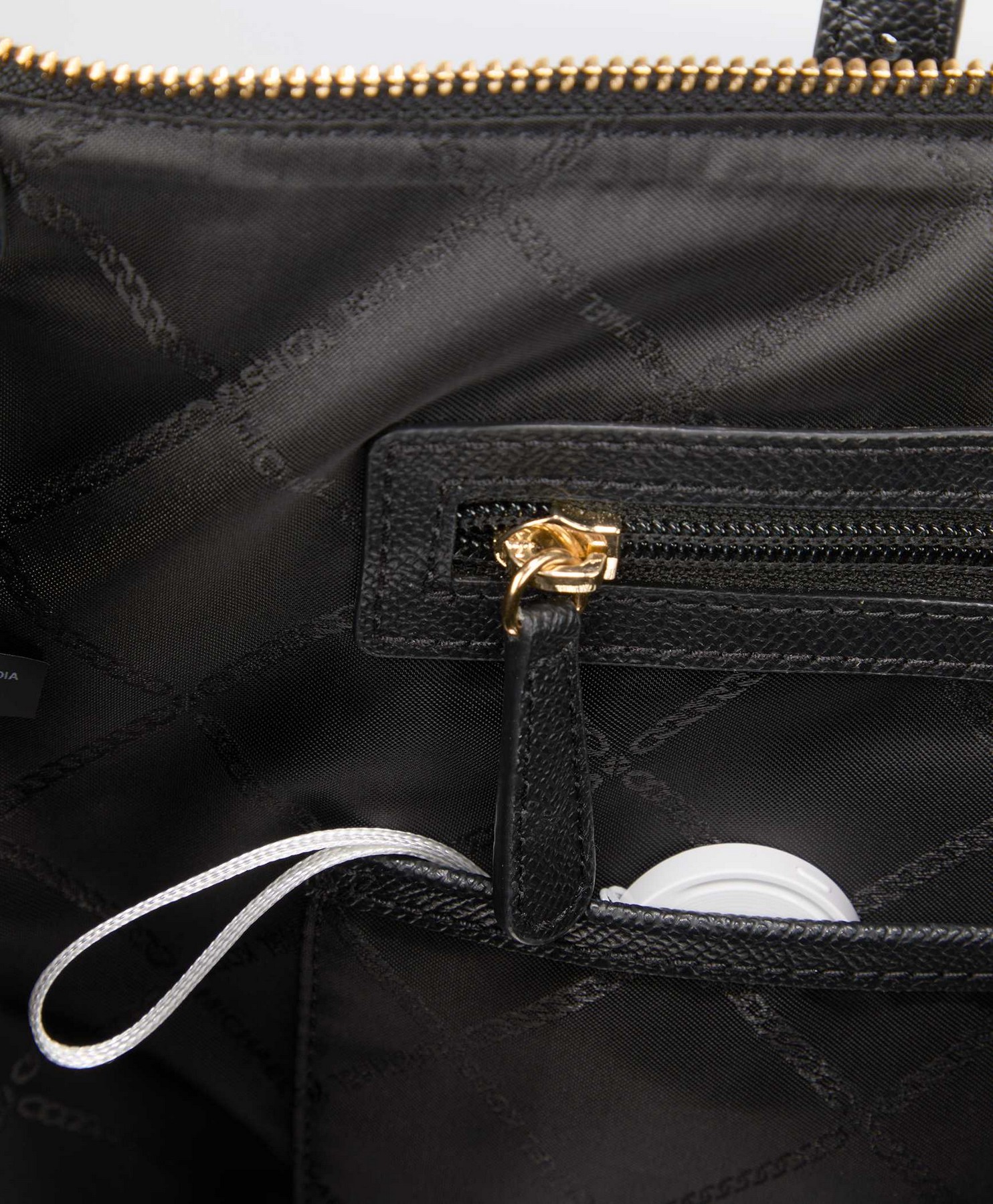 Picture of Find it All Platform Agnostic Bluetooth Tracker