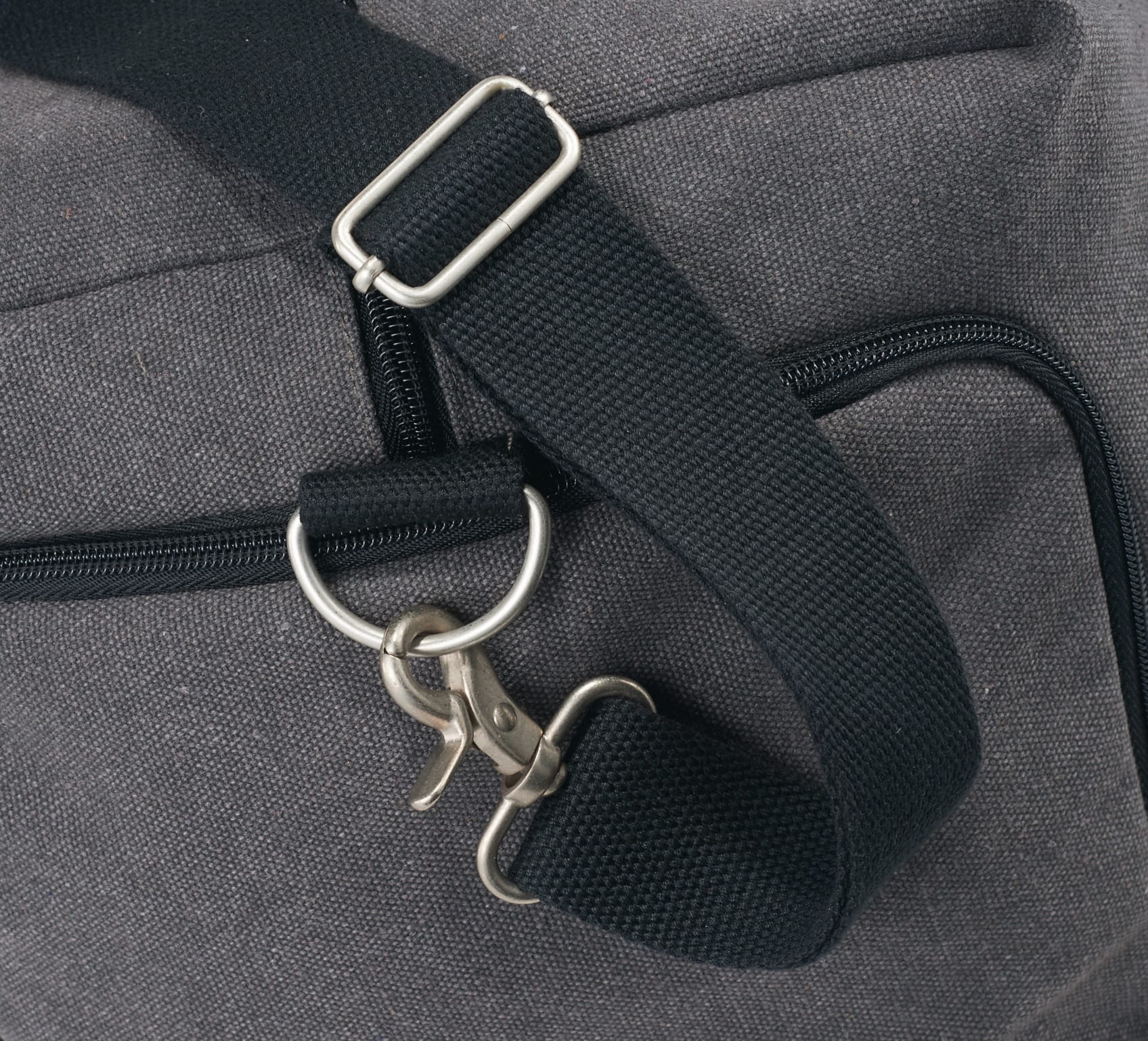 Picture of Field & Co.® Hudson 21'' Weekender Duffle Bag