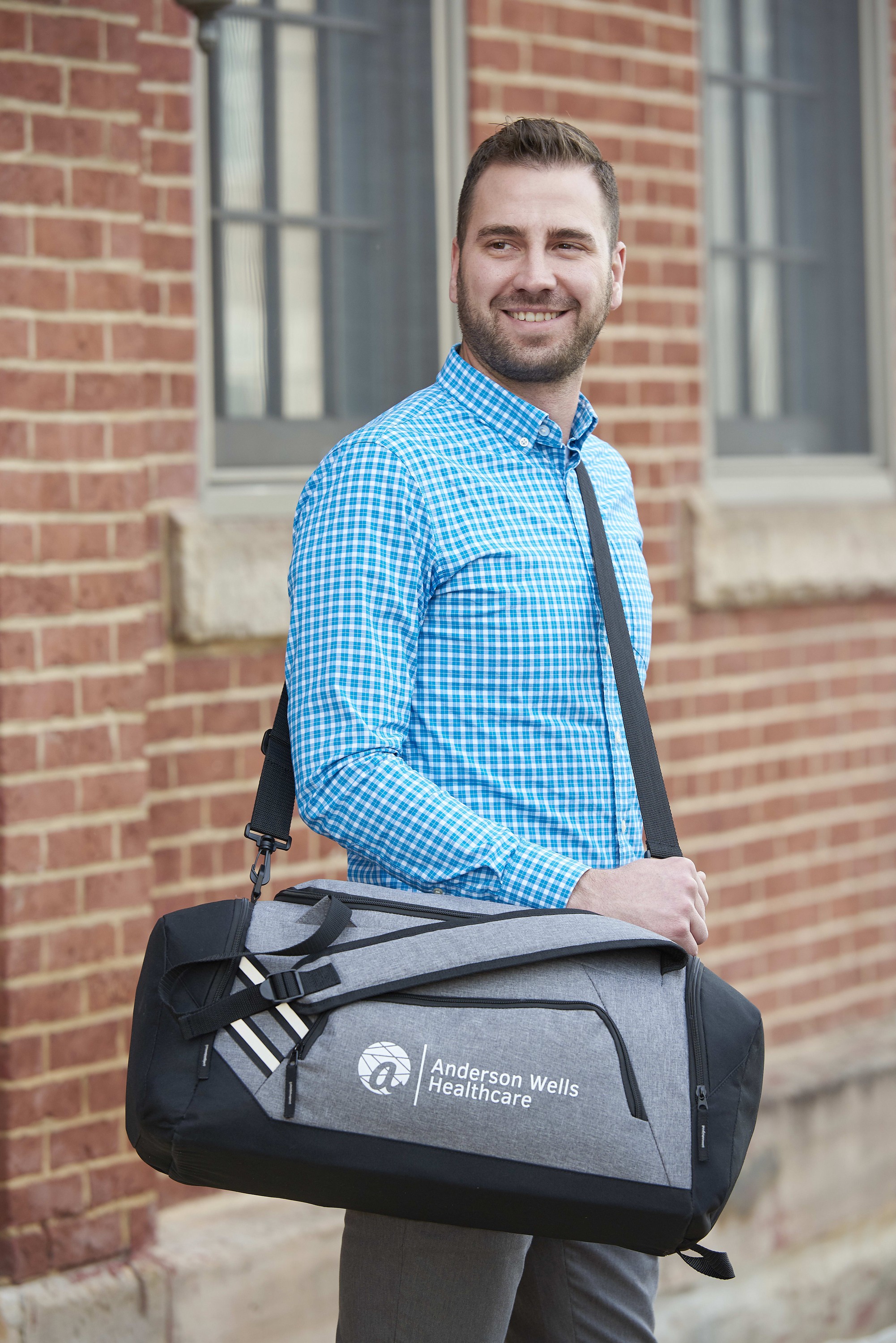 Picture of Sebring Convertible Graphite Duffle Bag