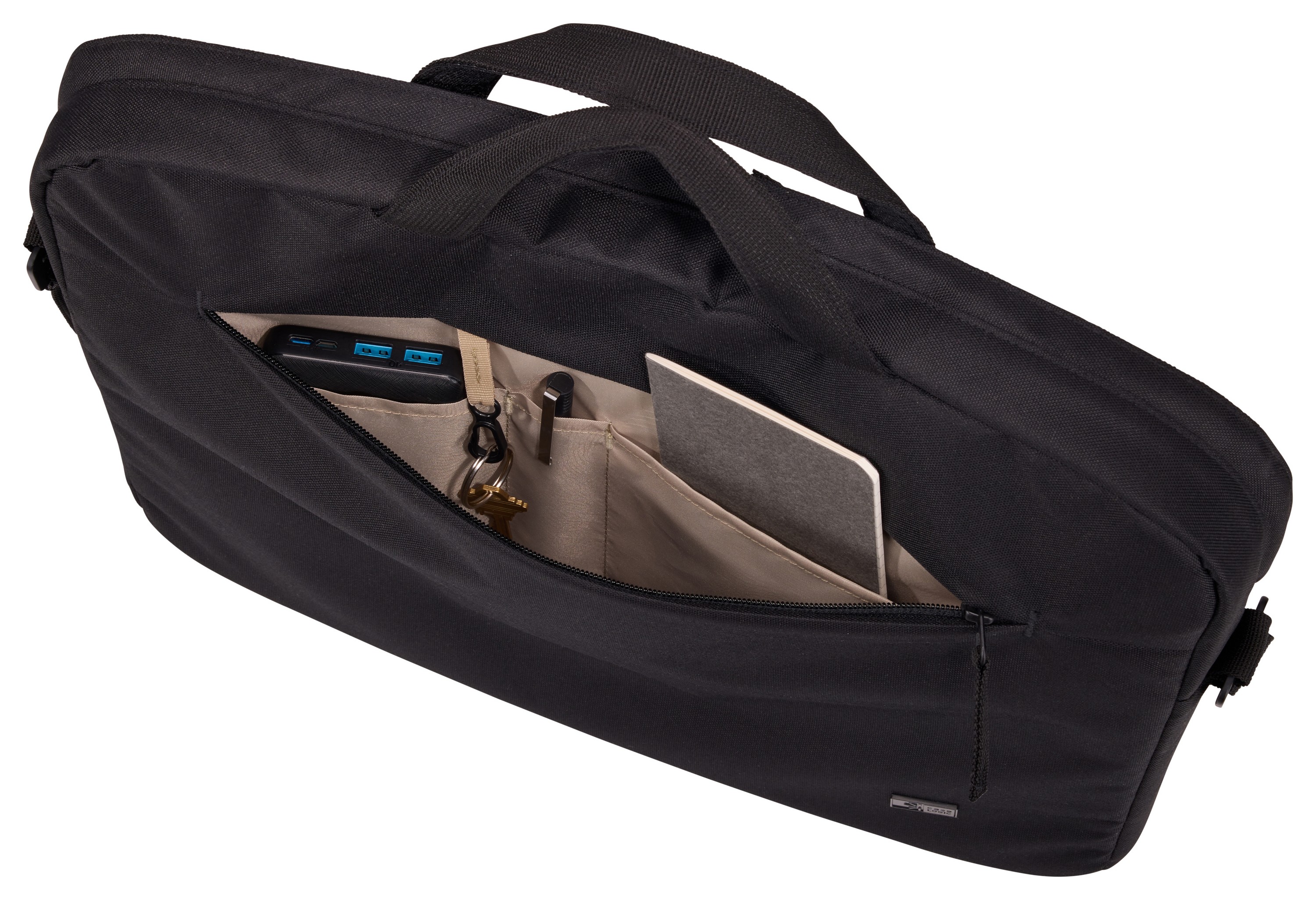 Picture of Case Logic Invigo Recycled 16'' Messenger Bag
