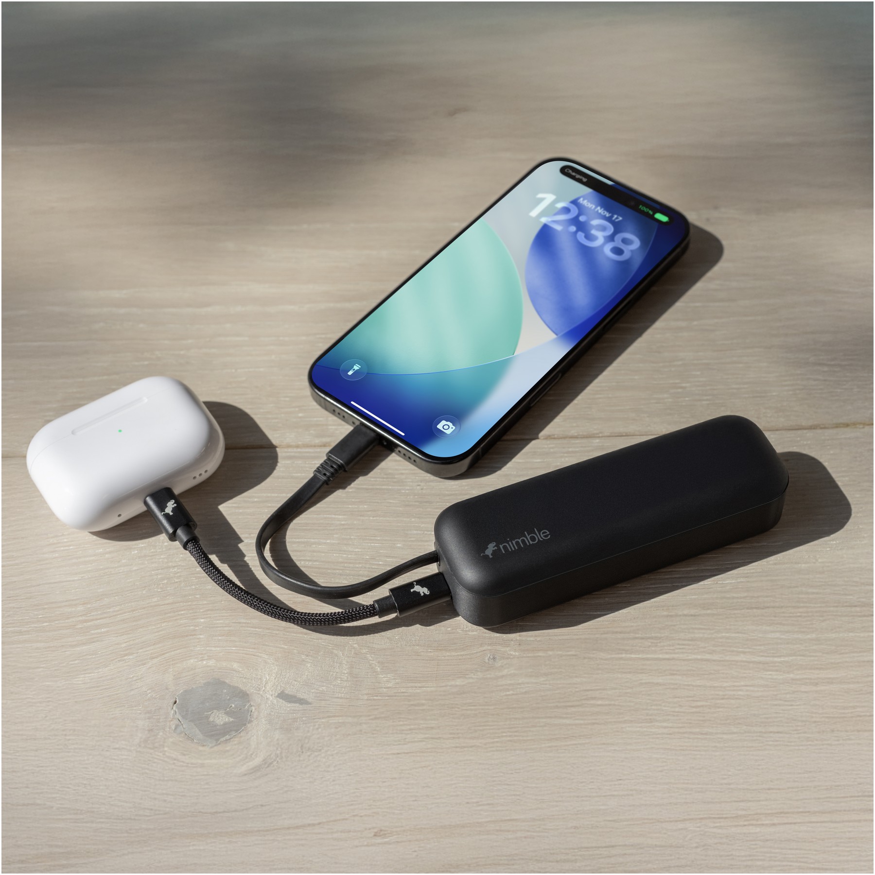 Picture of Wally Pro 20 5000 mAh Powerbank and Wall Charger