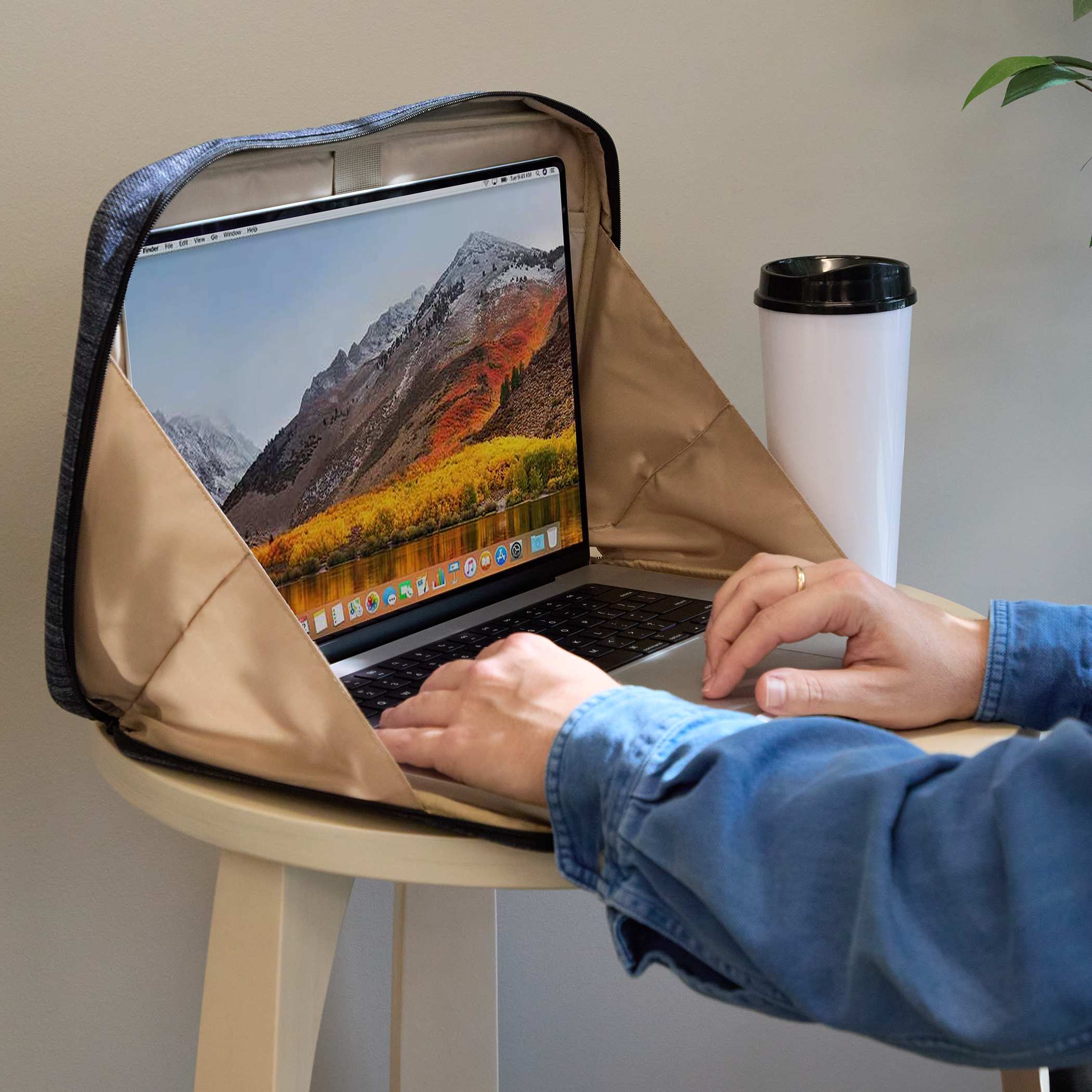 Picture of The Goods 2.0 Recycled Mobile Office