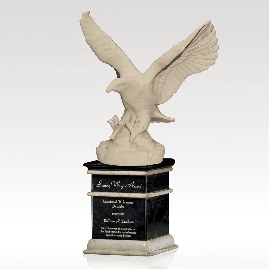 Picture of Eagle Award Refined Recognition 18"