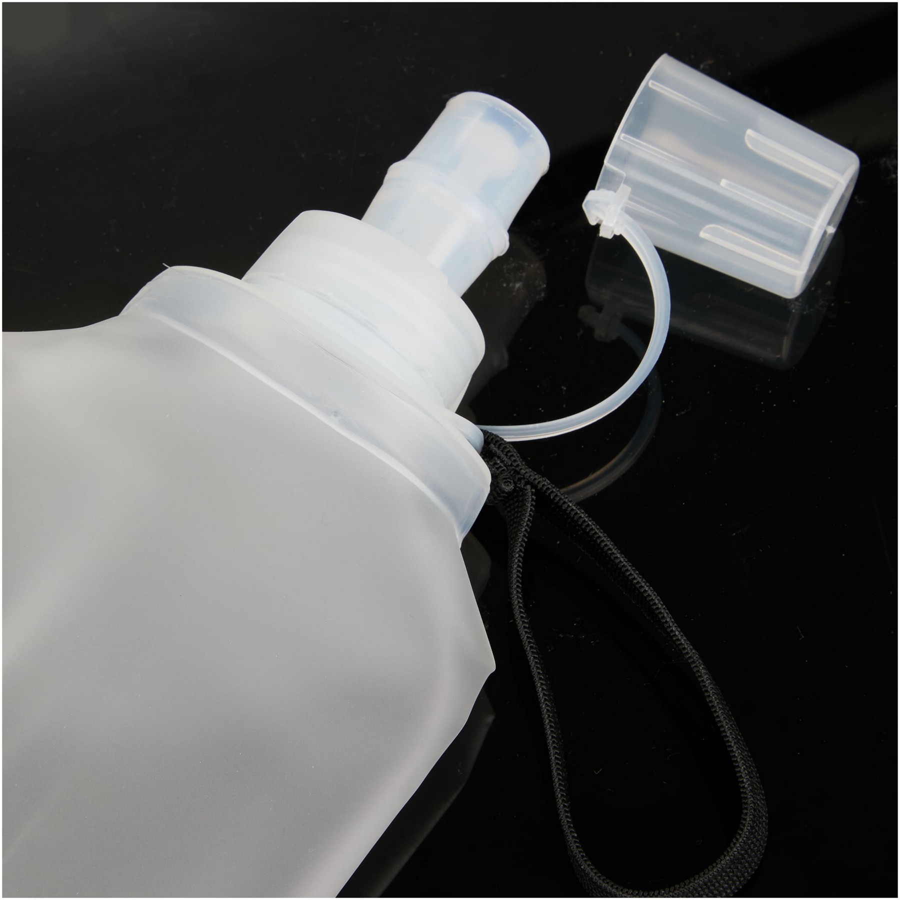 Picture of Remy Collapsible Bottle 17oz