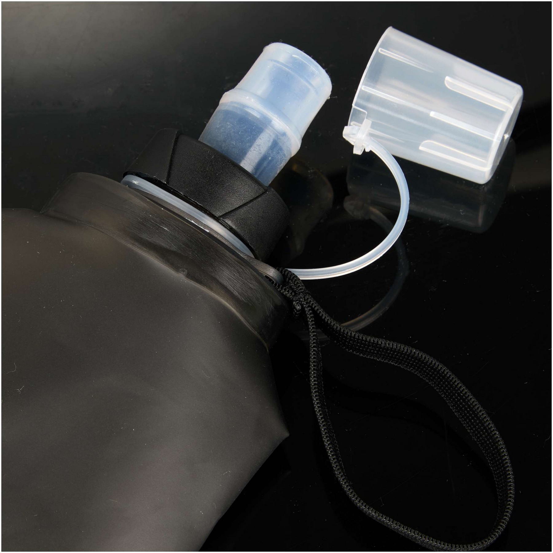 Picture of Remy Collapsible Bottle 17oz
