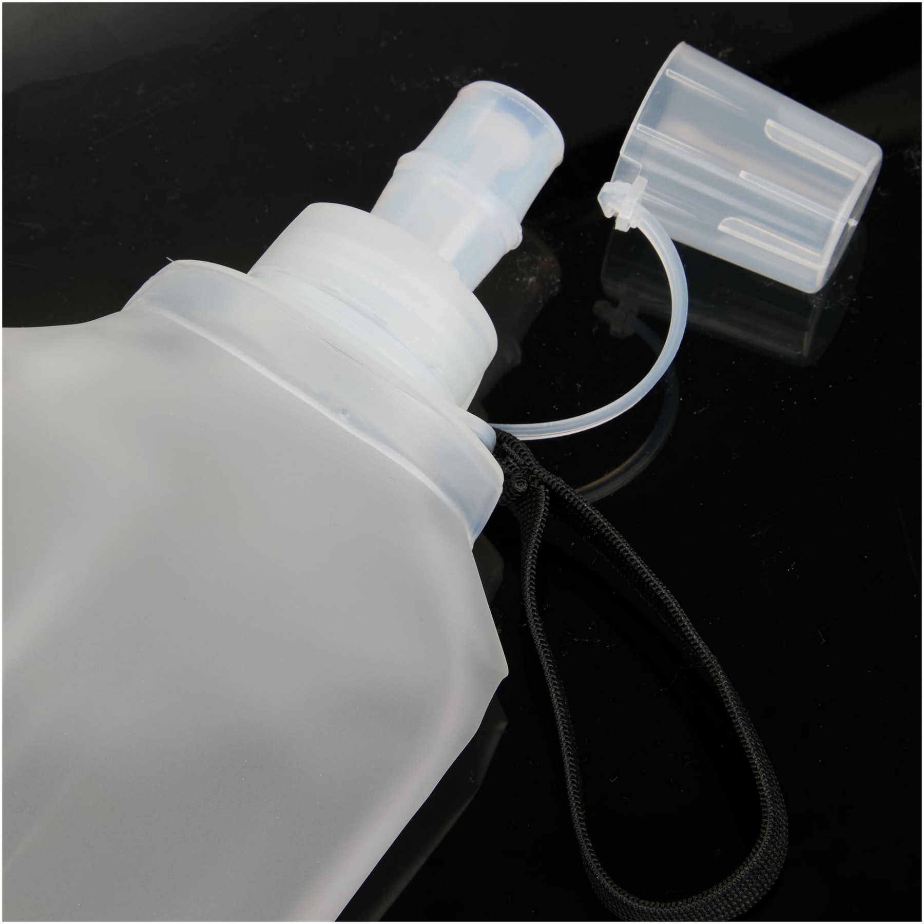 Picture of Remy Collapsible Bottle 17oz