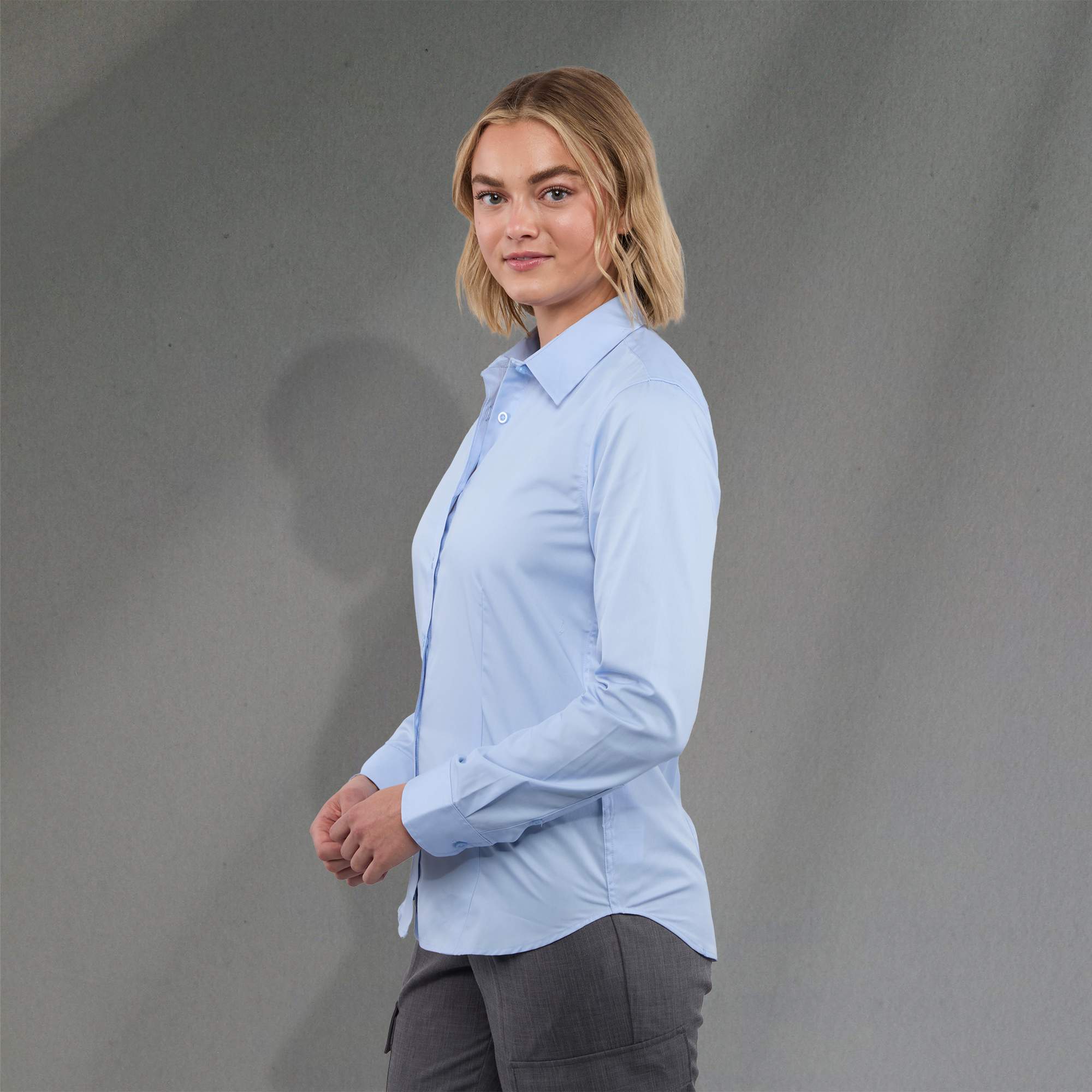 Picture of Women's WILSHIRE Long Sleeve Button Up Shirt