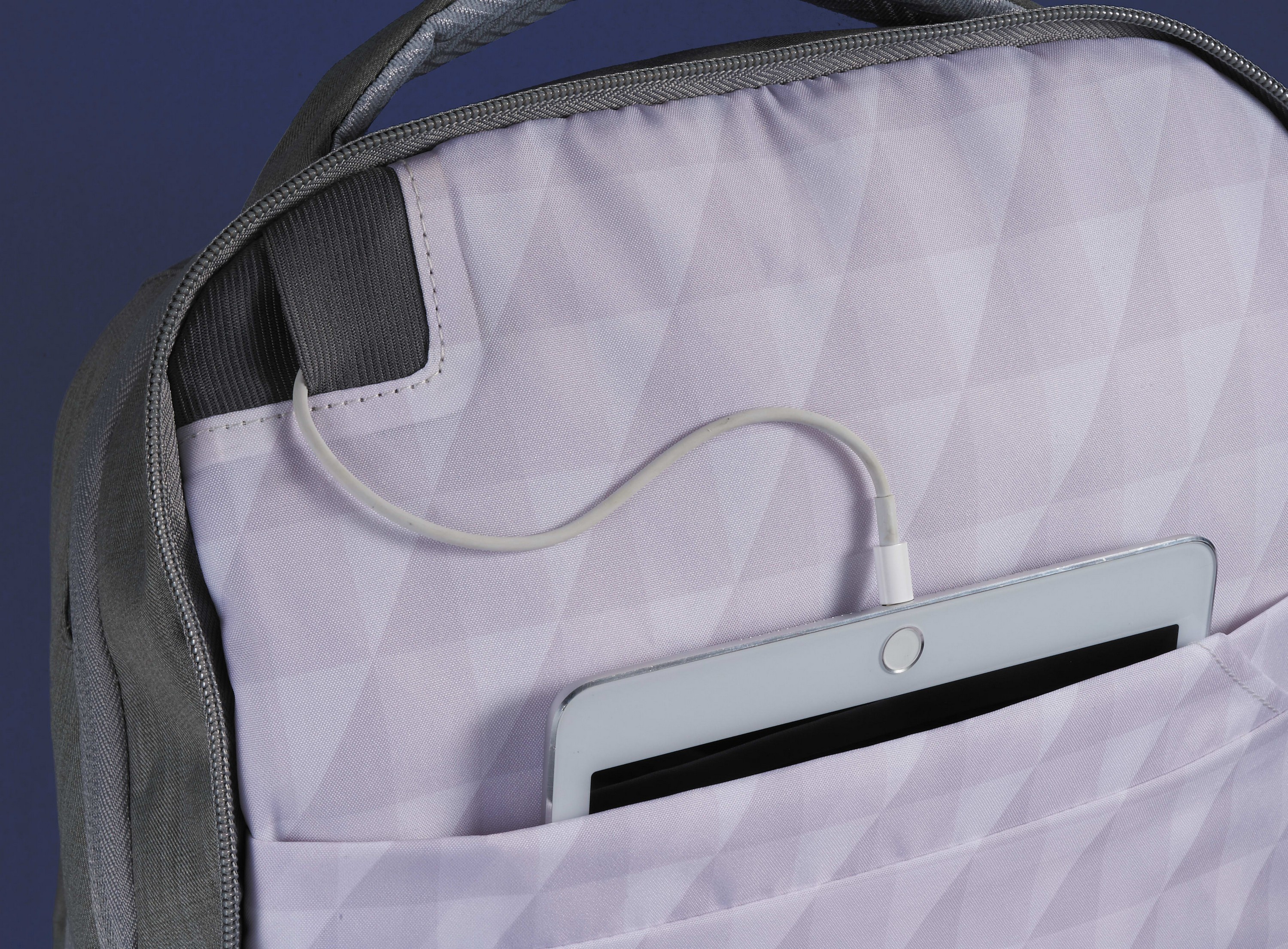Picture of Zoom Grid 15'' TSA Computer Backpack