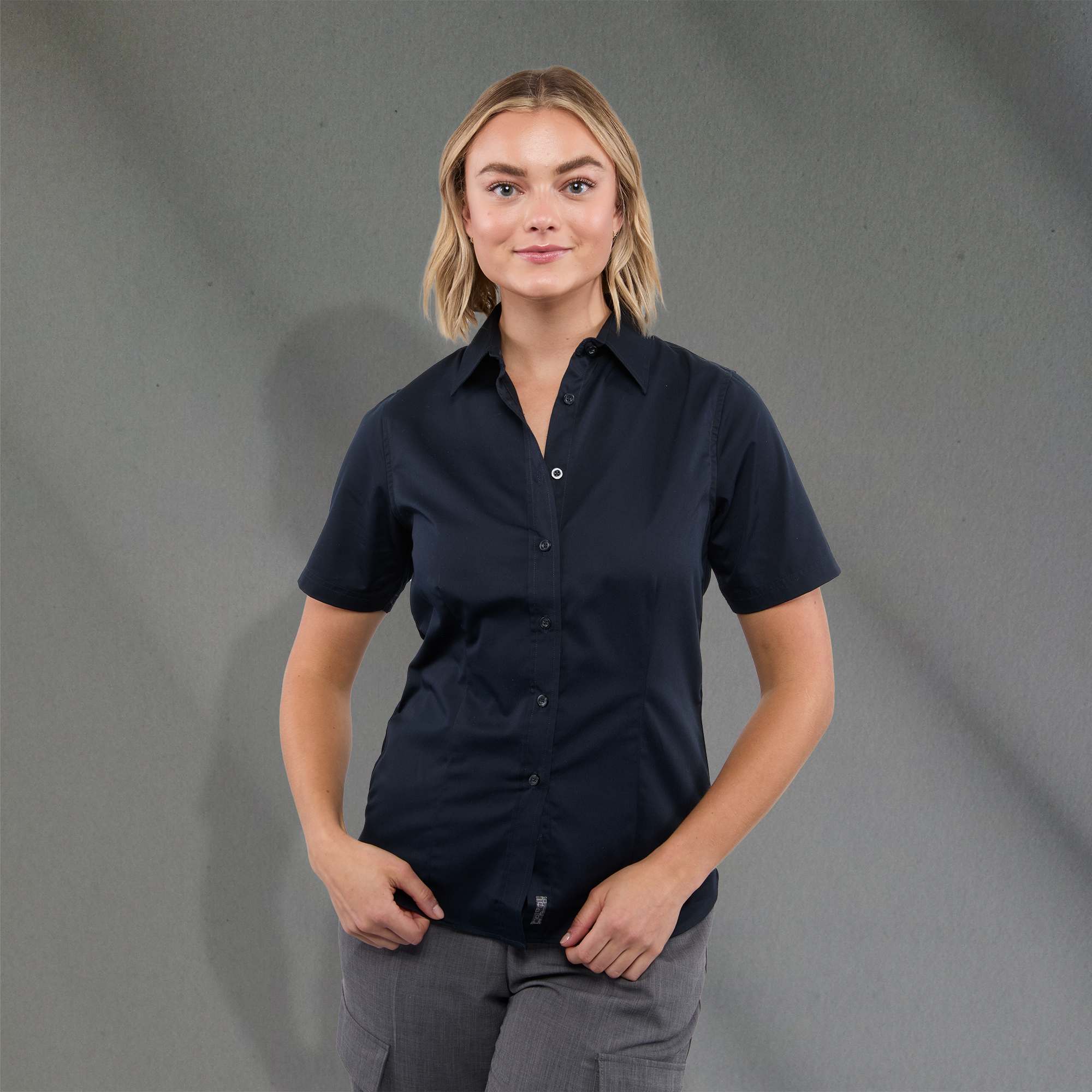 Picture of Women's STIRLING Short Sleeve Shirt